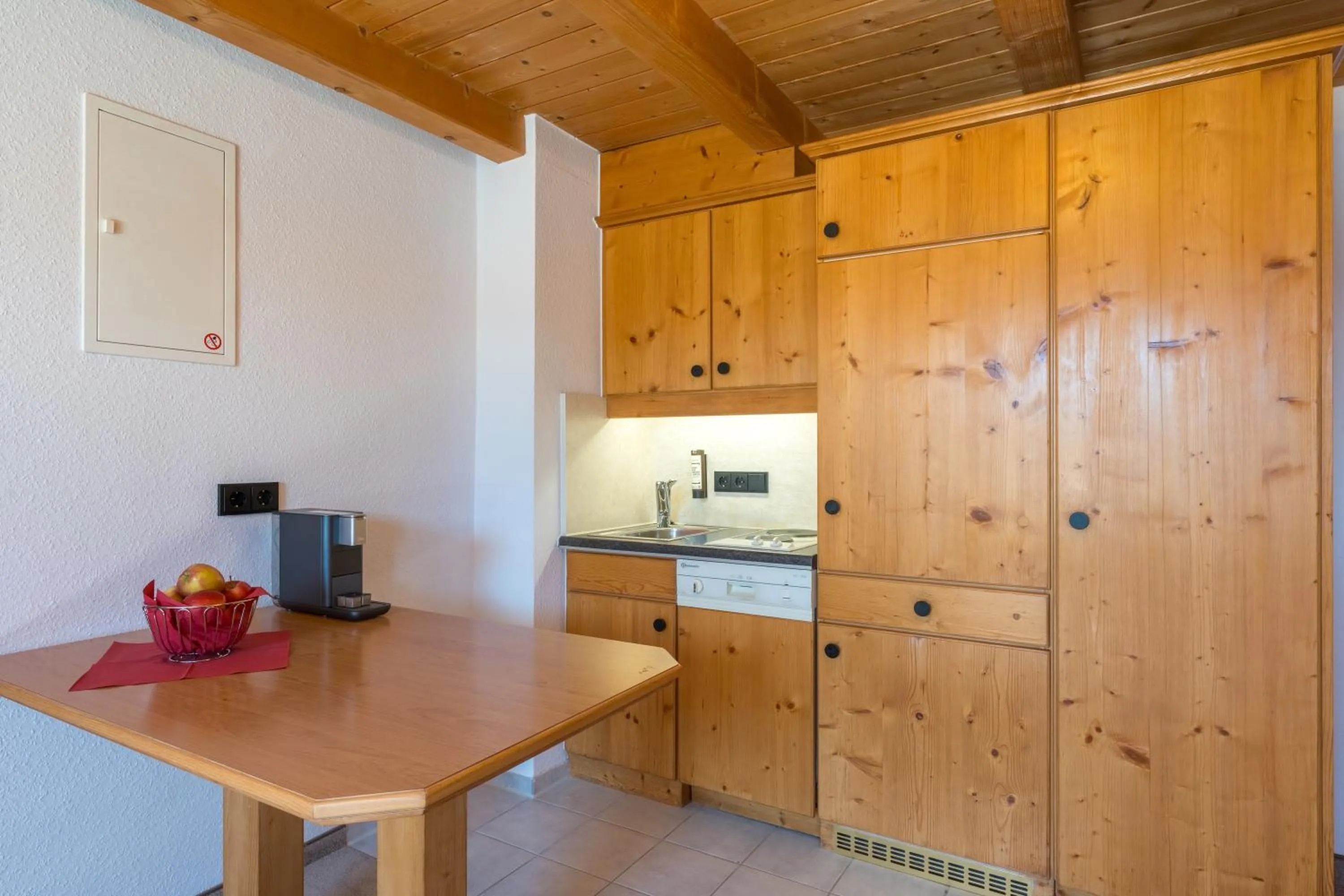 Kitchen or kitchenette in Residenz Hopfensee