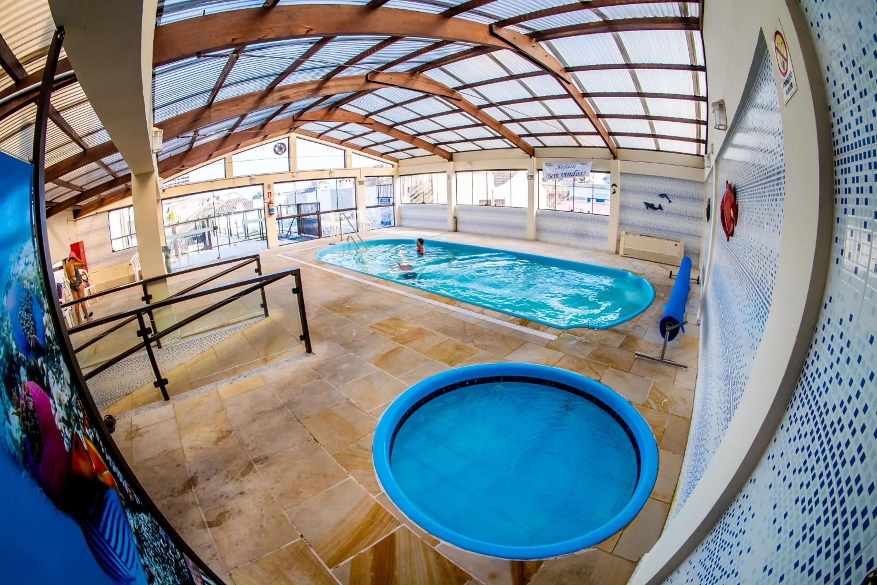 Swimming pool in Hotel Mares do Sul