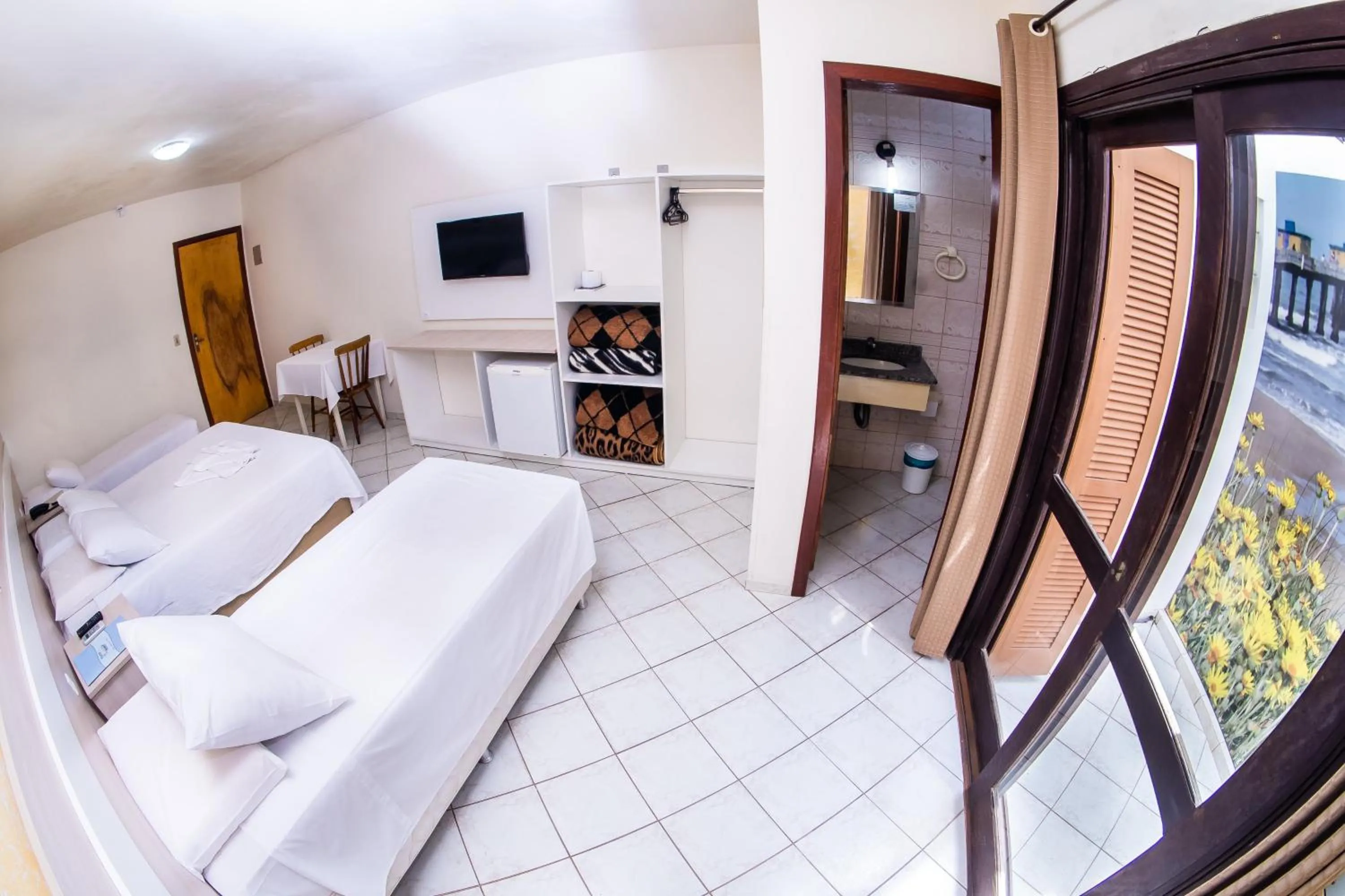 Photo of the whole room in Hotel Mares do Sul