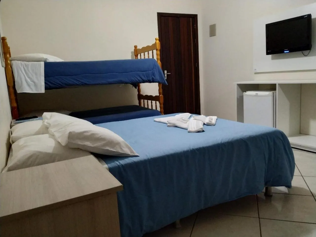 Bed in Hotel Mares do Sul