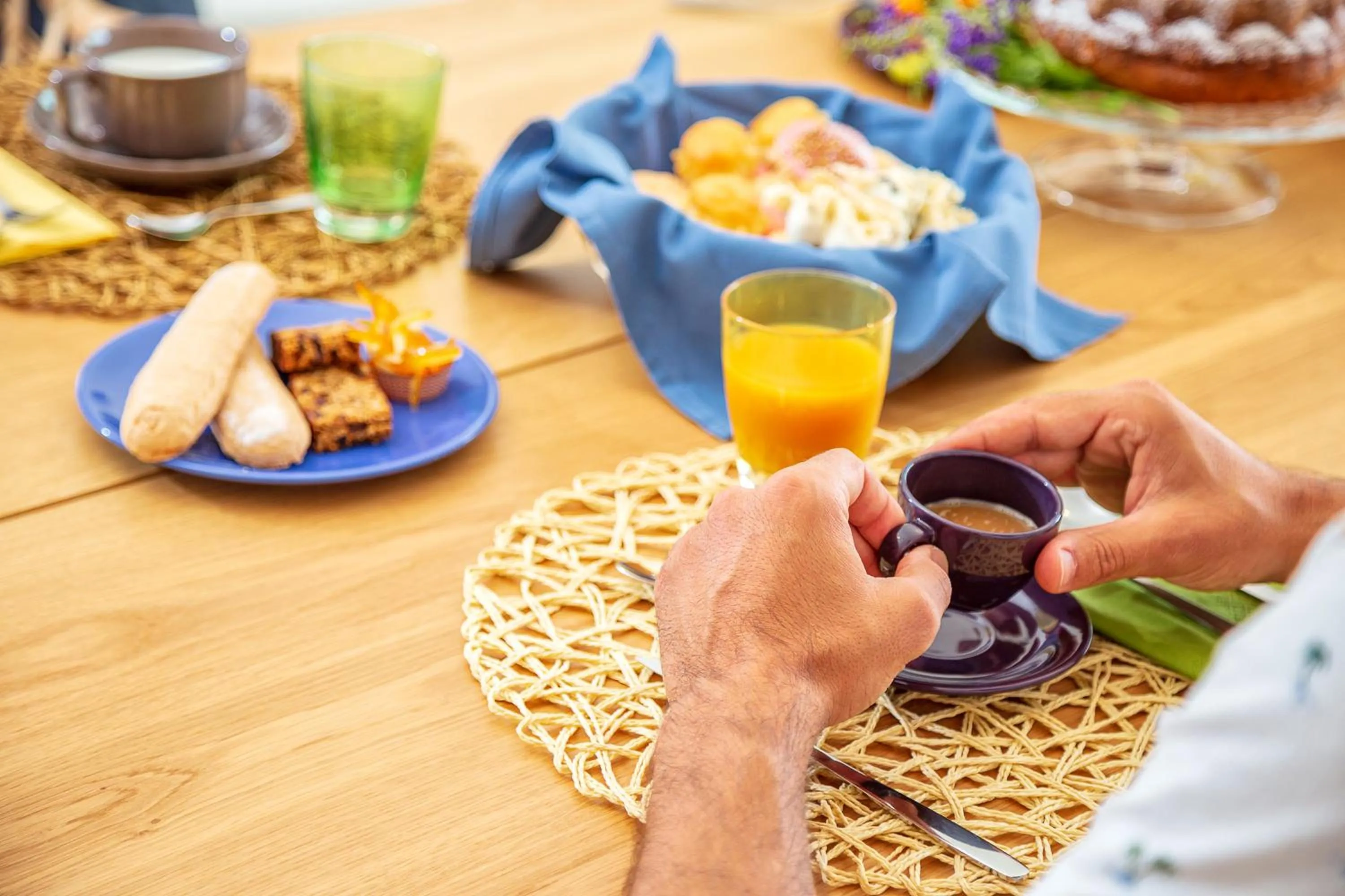 Food and drinks in Elune B&B