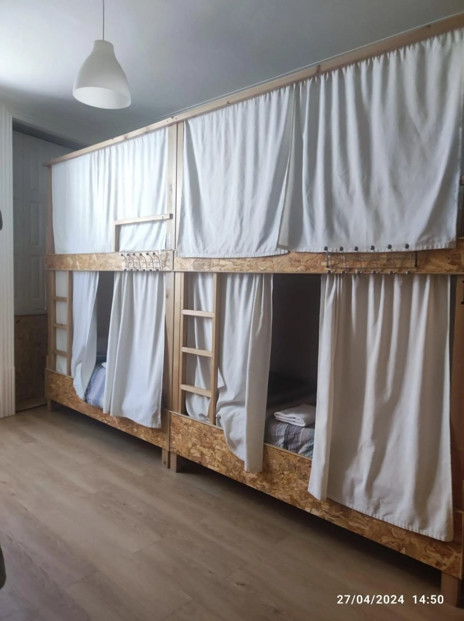 bunk bed in Queen's Garden Hostel