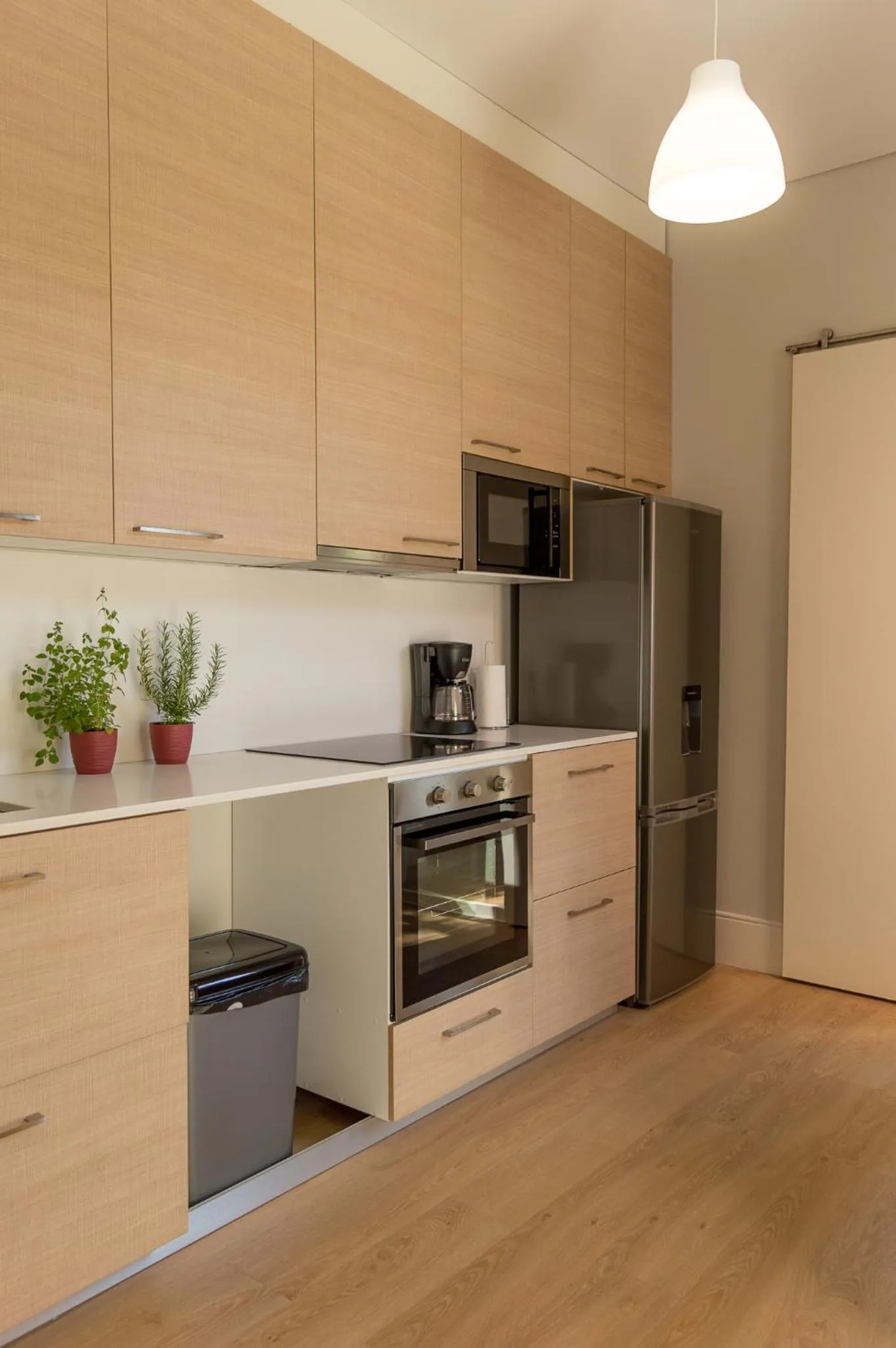 Kitchen or kitchenette in Queen's Garden Hostel