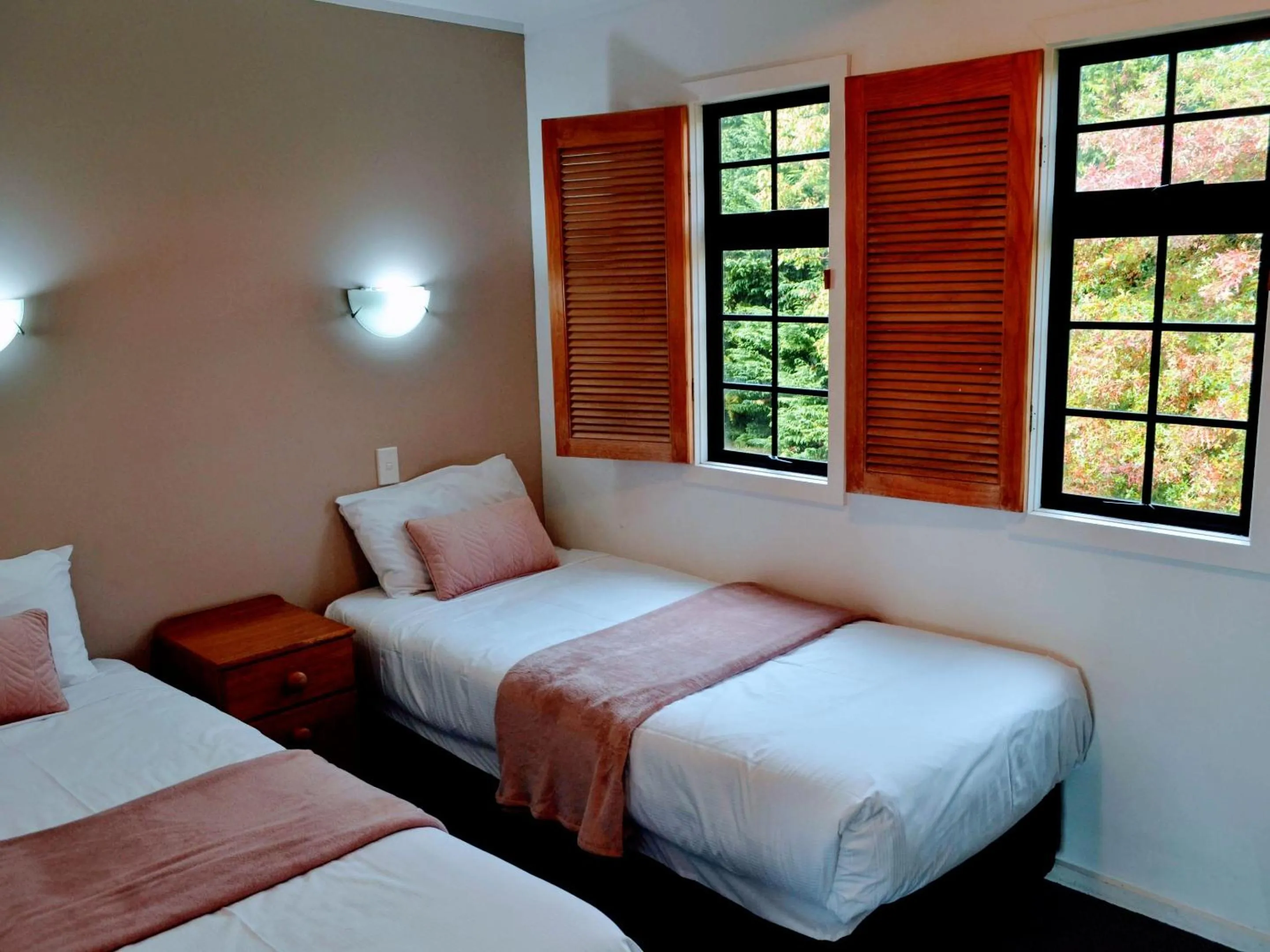 Bed in Salty Dog Inn