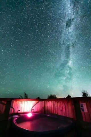 Night in Te Mahuru Retreat