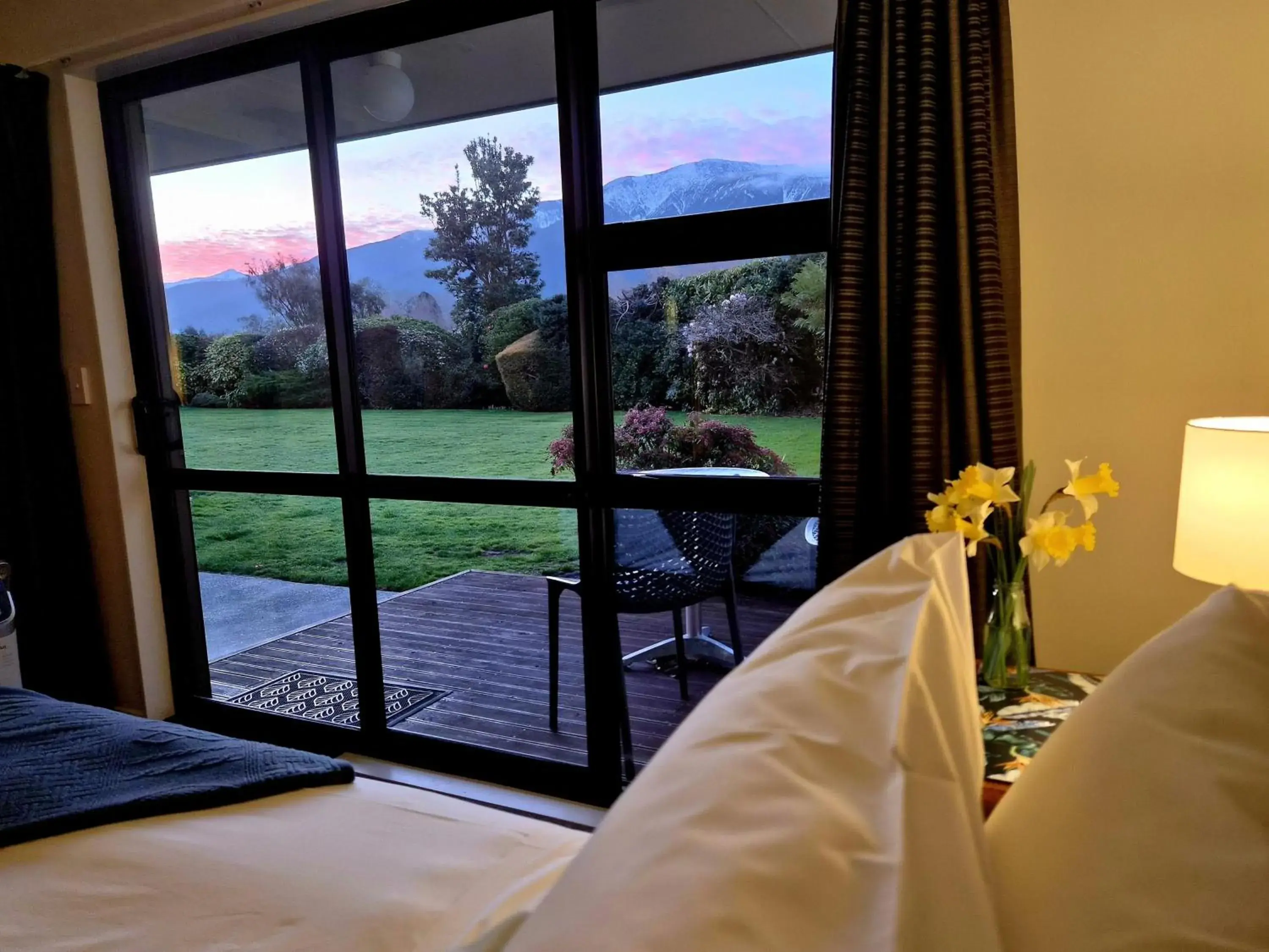 Suite with Mountain View in Te Mahuru Retreat Suite with Mountain View in Te Mahuru Retreat