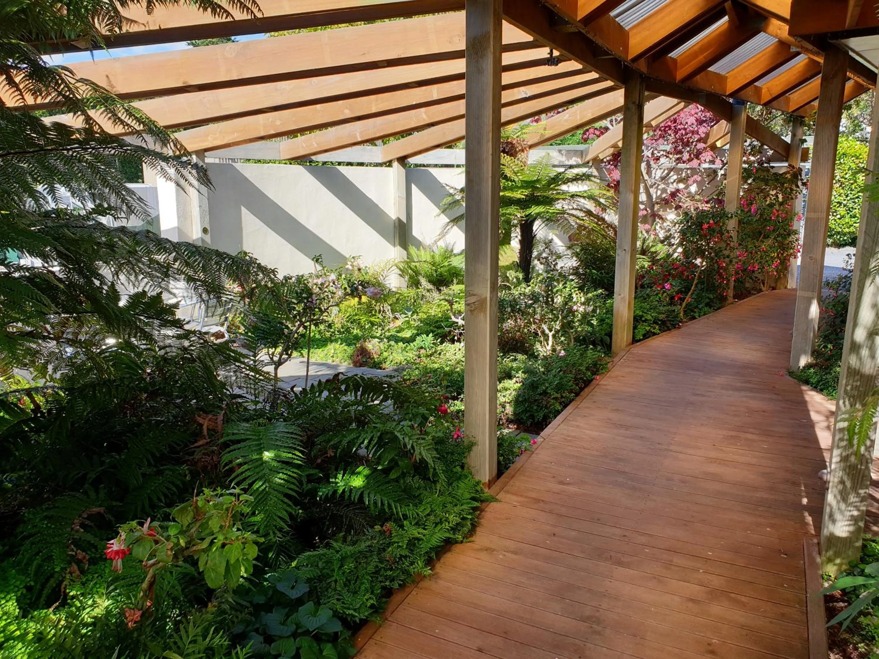 Garden view in Te Mahuru Retreat