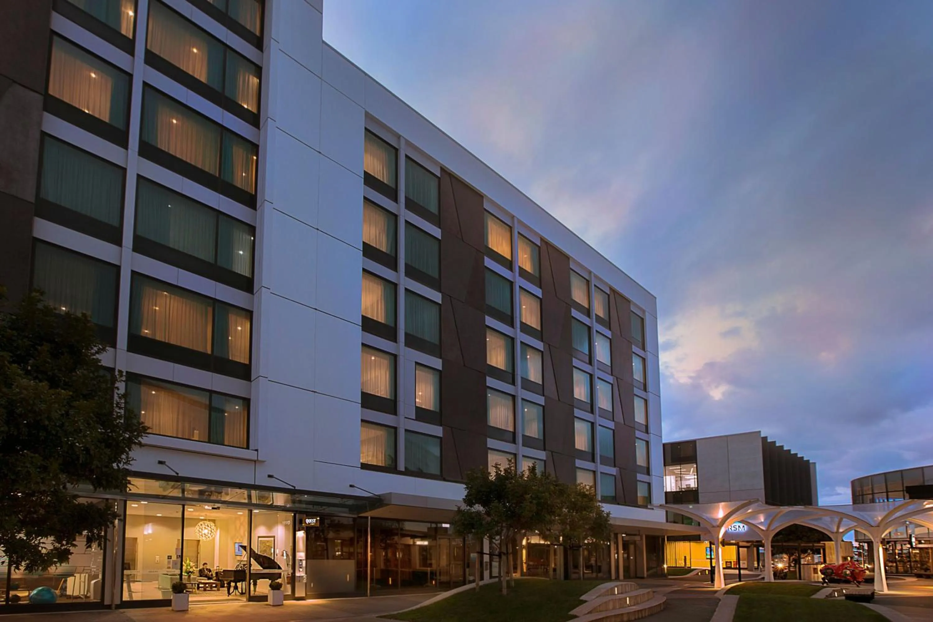 Facade/entrance in Quest Highbrook