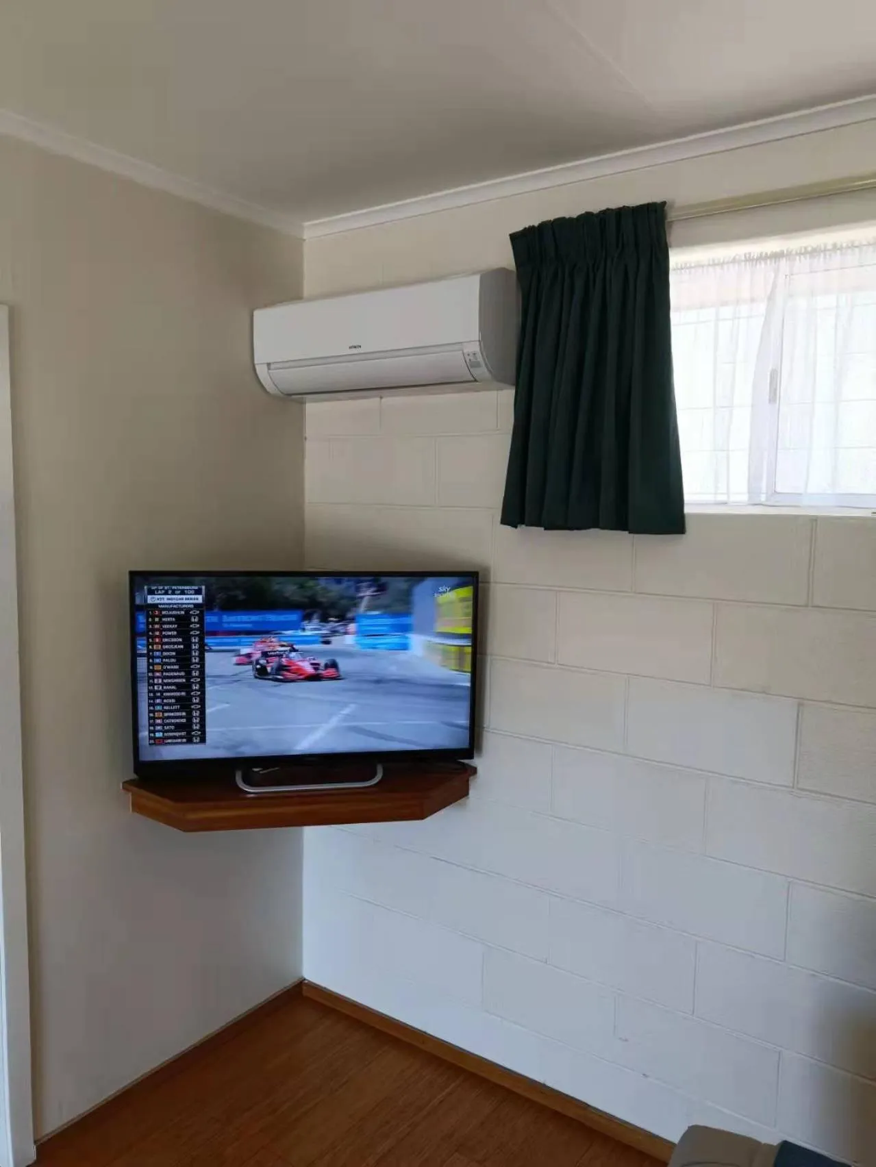 TV and multimedia in Astral Motel