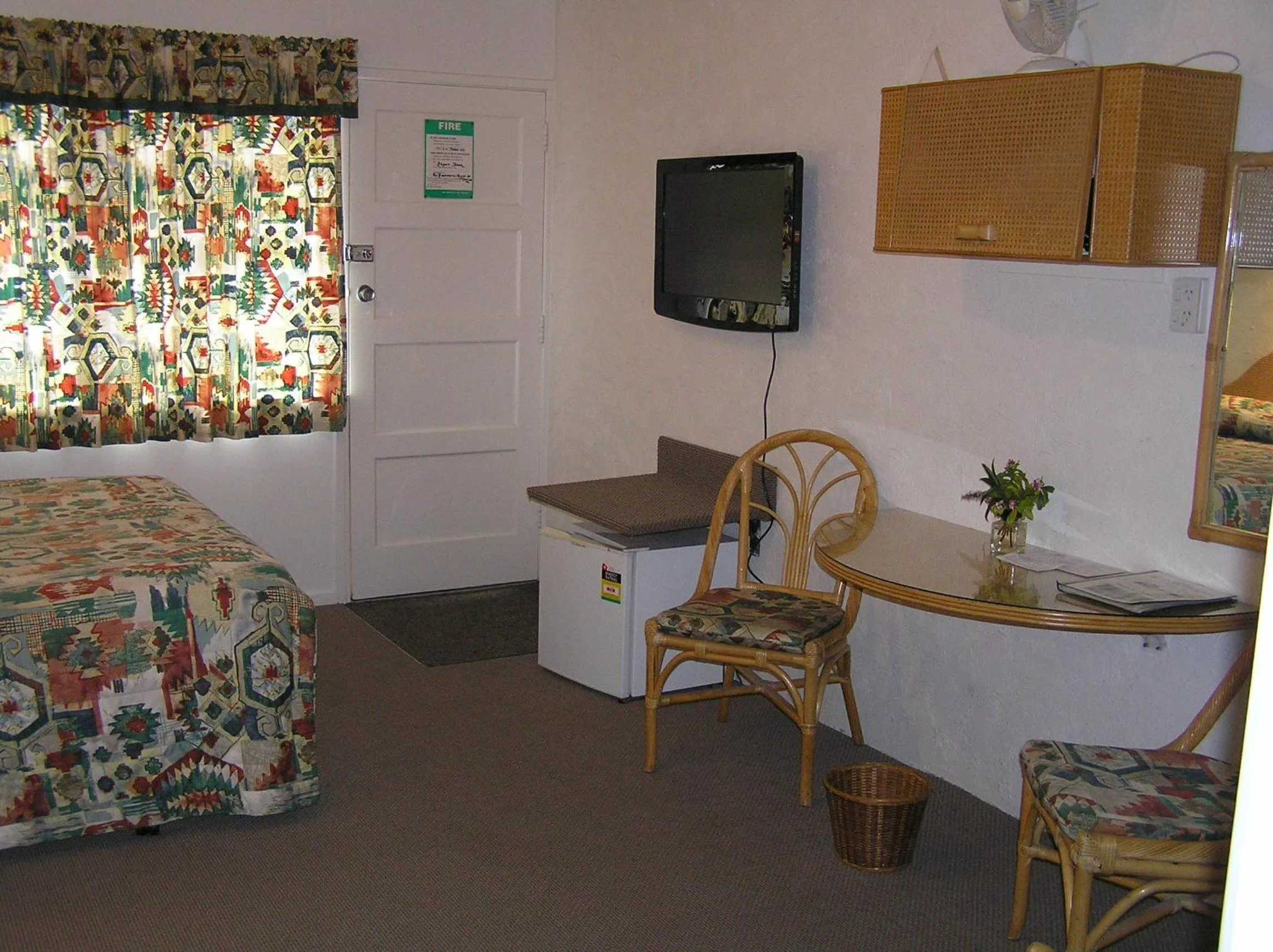 Decorative detail in Coachman Motel