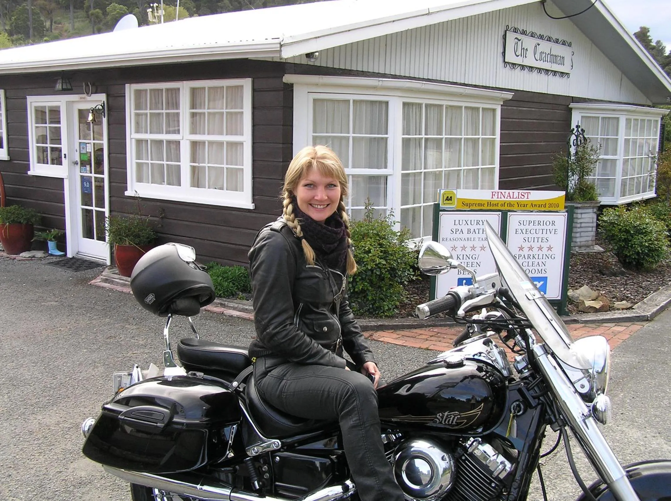 Property building in Coachman Motel