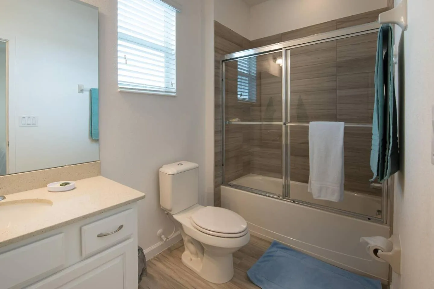 Bathroom in 3840 Supreme Villa 6Bd Private Pool and Game Room