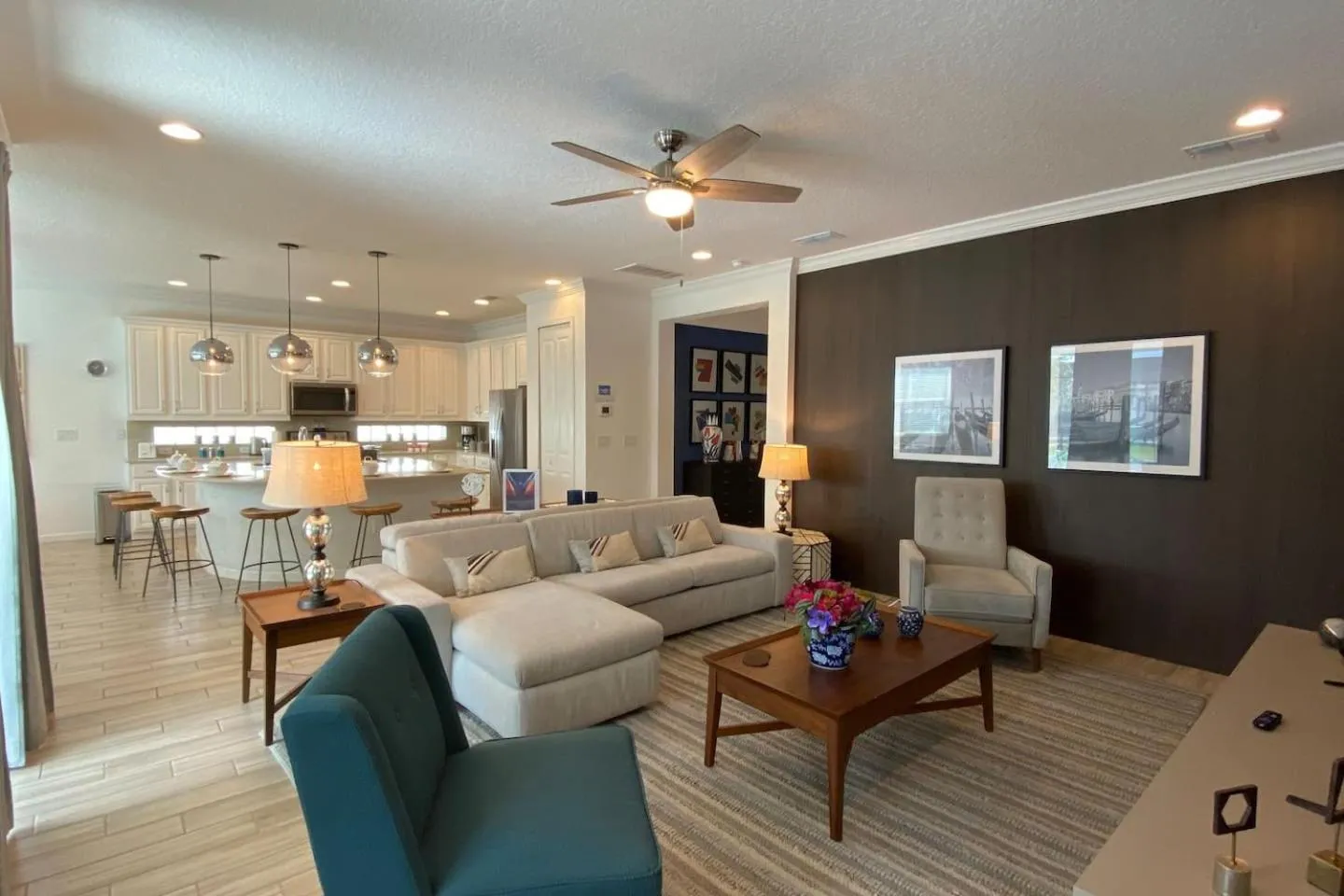 Living room in 3840 Supreme Villa 6Bd Private Pool and Game Room