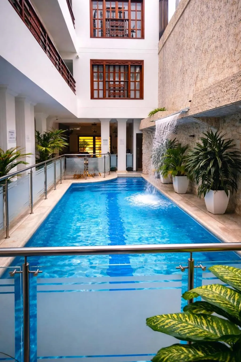 Swimming pool in Hotel Casa Esmeralda