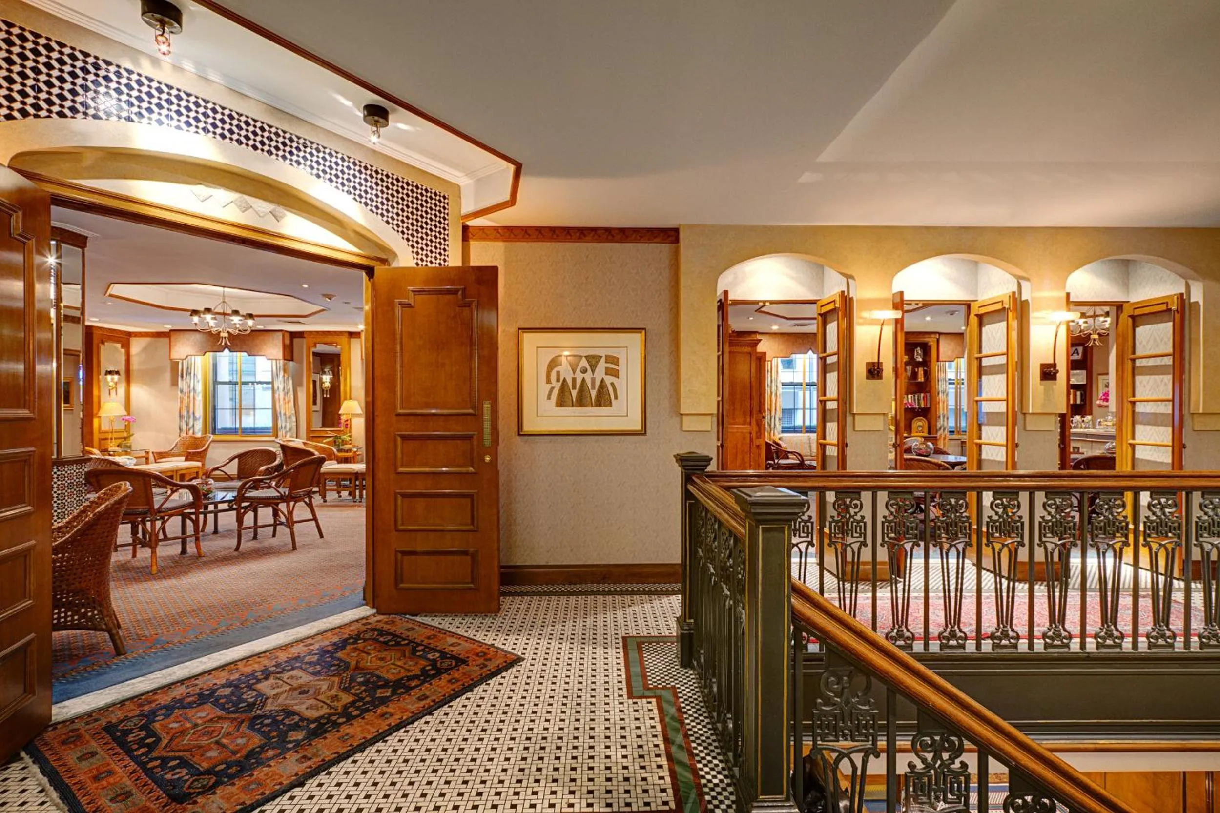 Restaurant/places to eat in Casablanca Hotel by Library Hotel Collection