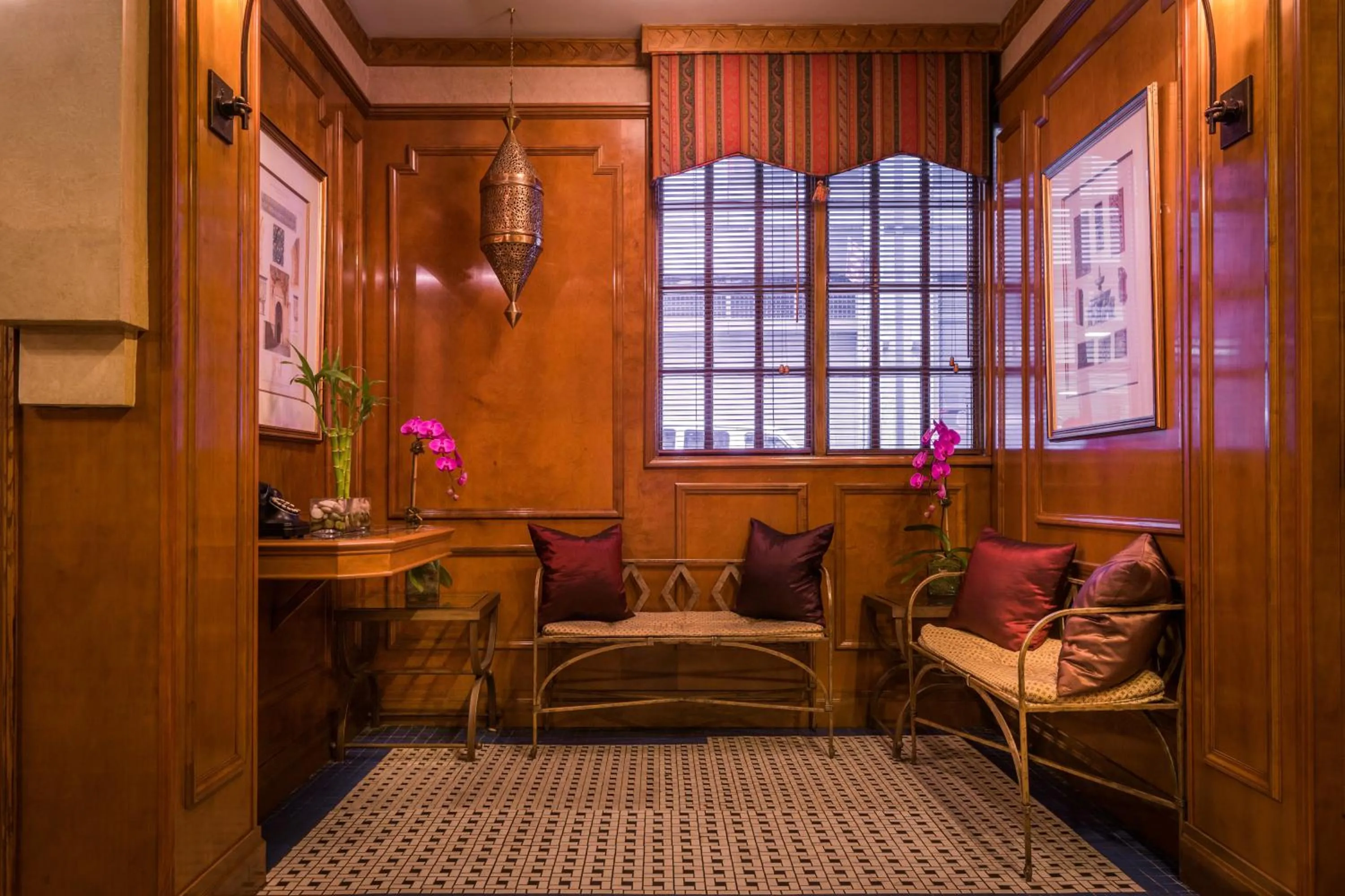 Lobby or reception in Casablanca Hotel by Library Hotel Collection