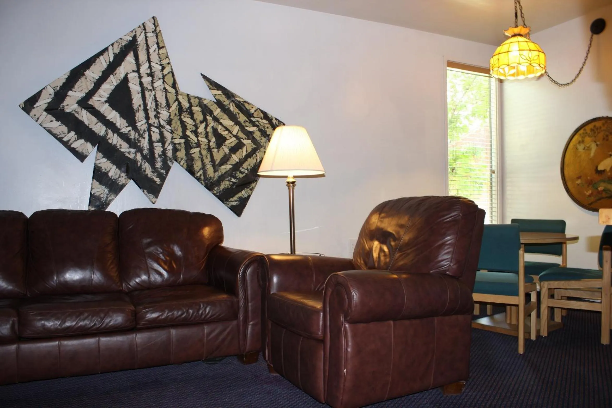 Living room in St Moritz Lodge and Condominiums