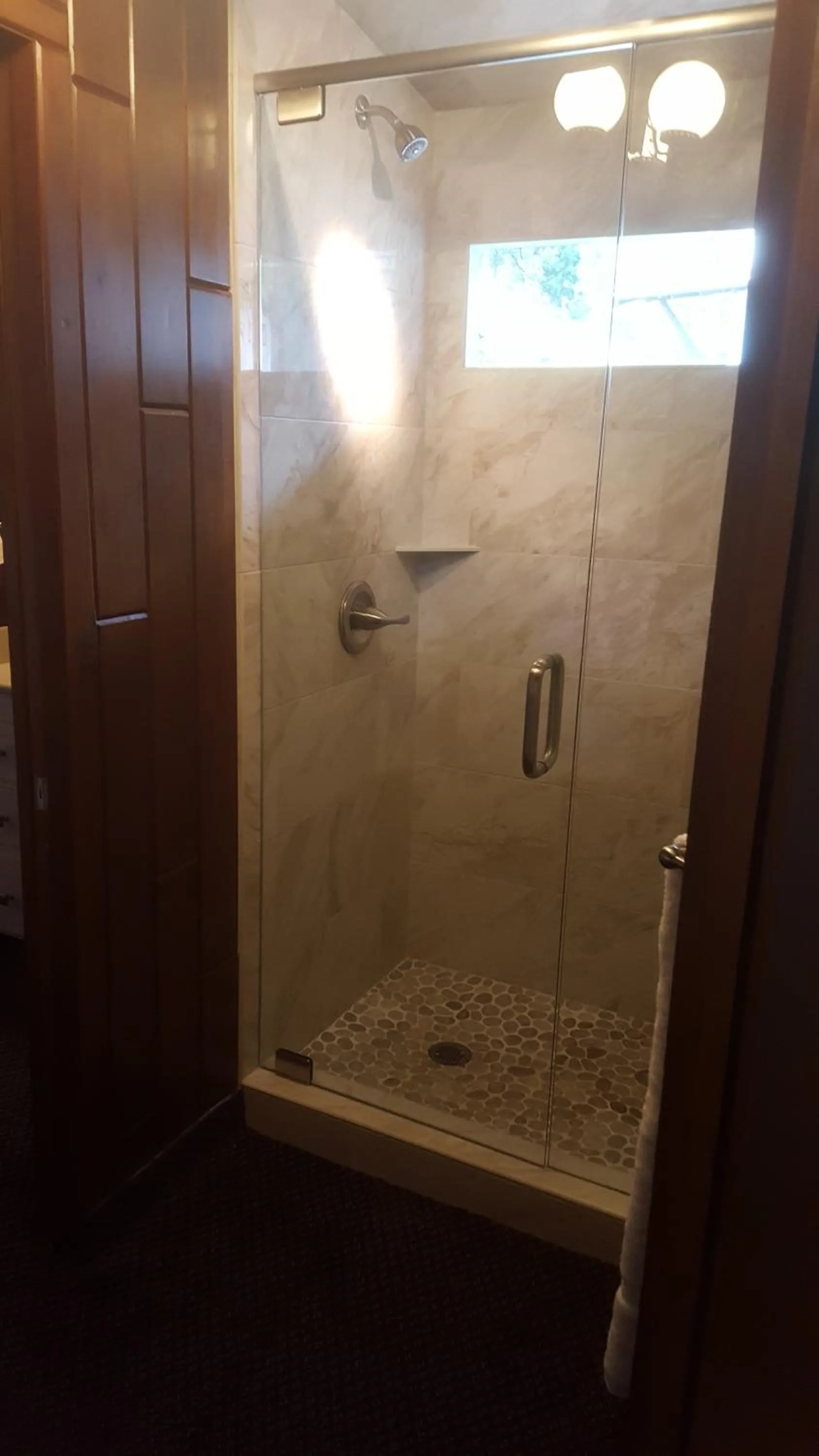 Shower in St Moritz Lodge and Condominiums