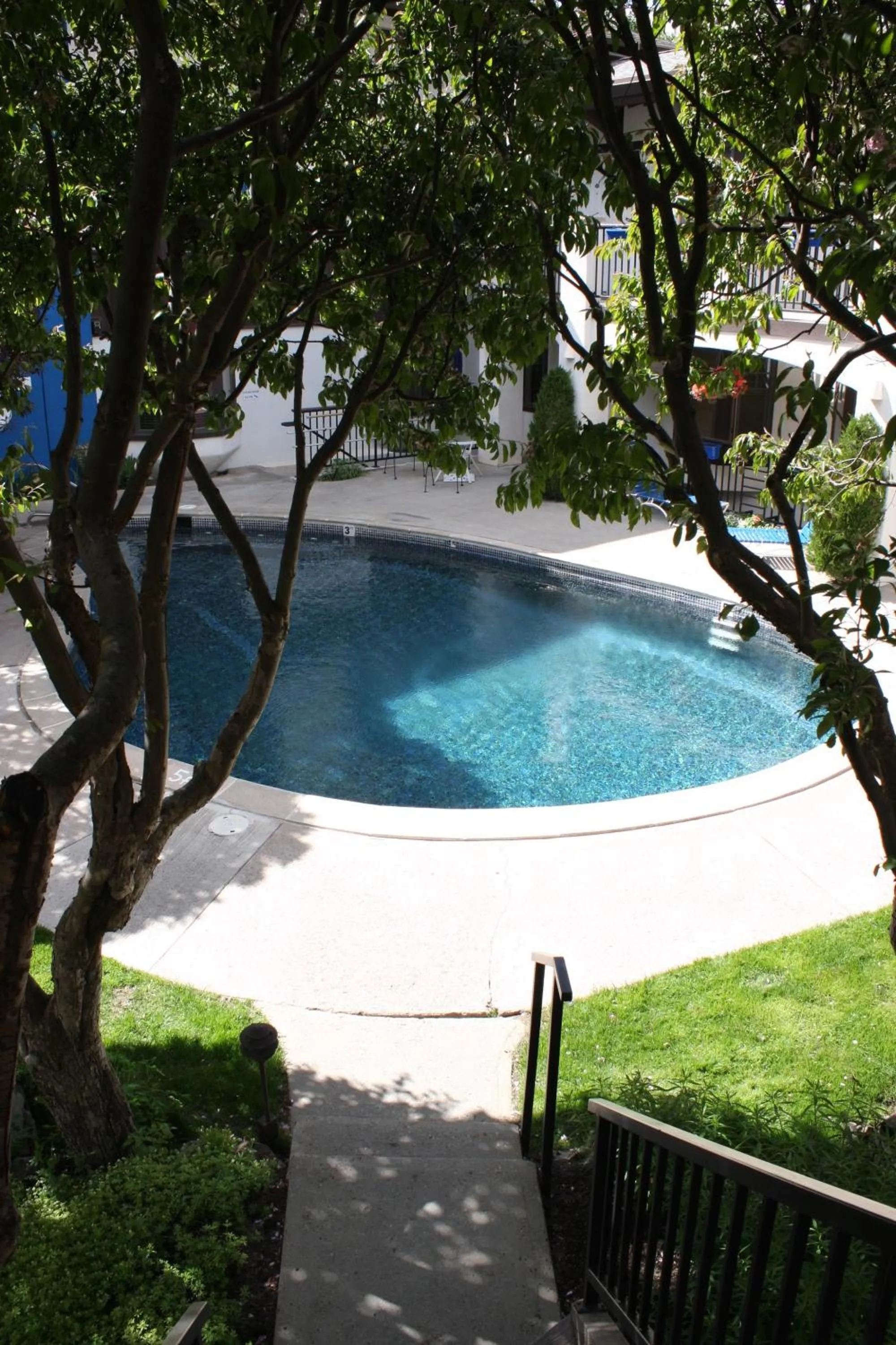 Swimming pool in St Moritz Lodge and Condominiums