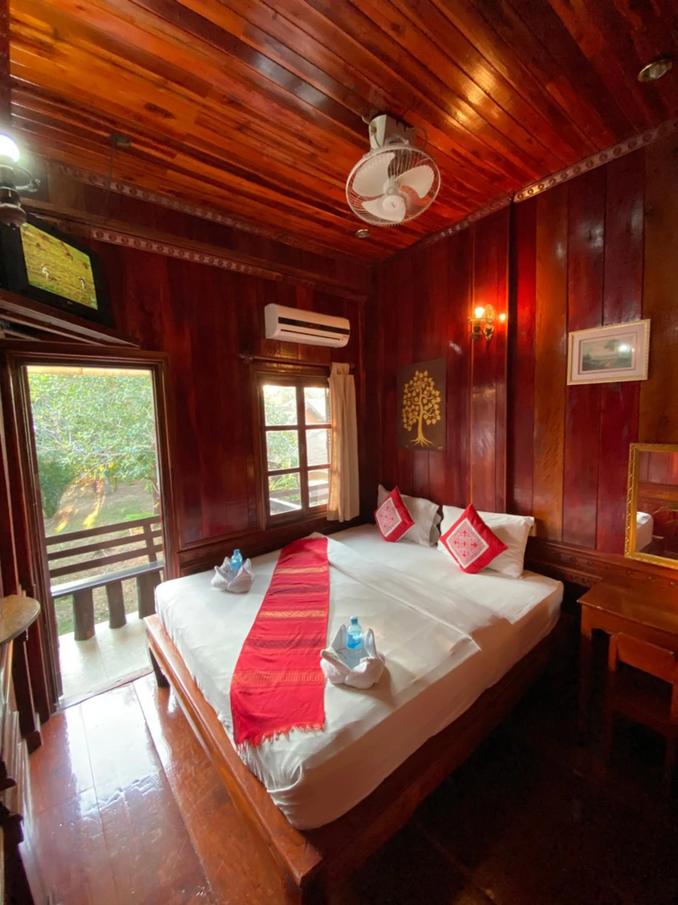 Bed in Soutikone1 Guesthouse