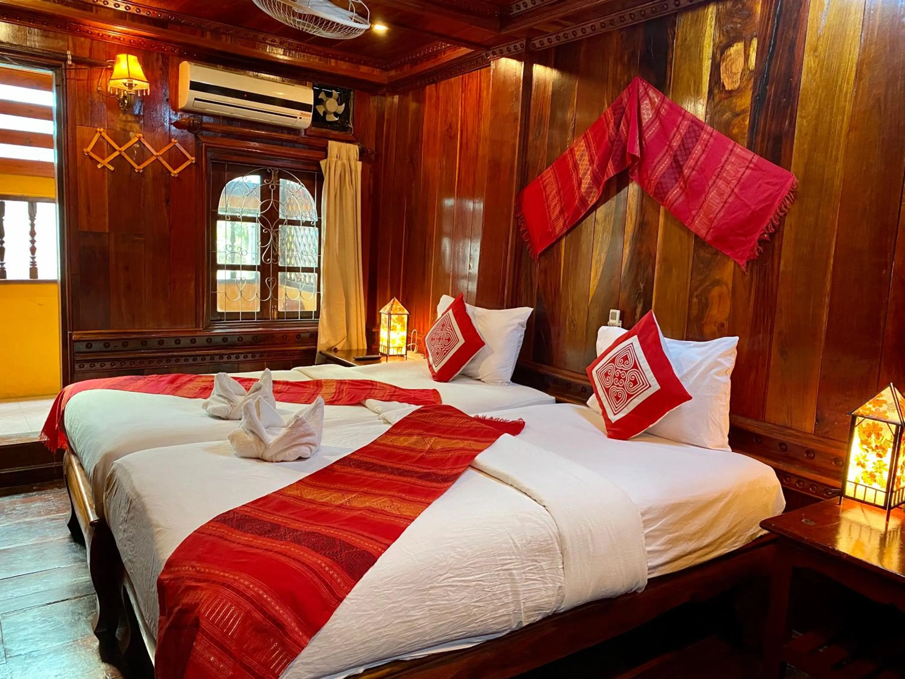 Bed in Soutikone1 Guesthouse