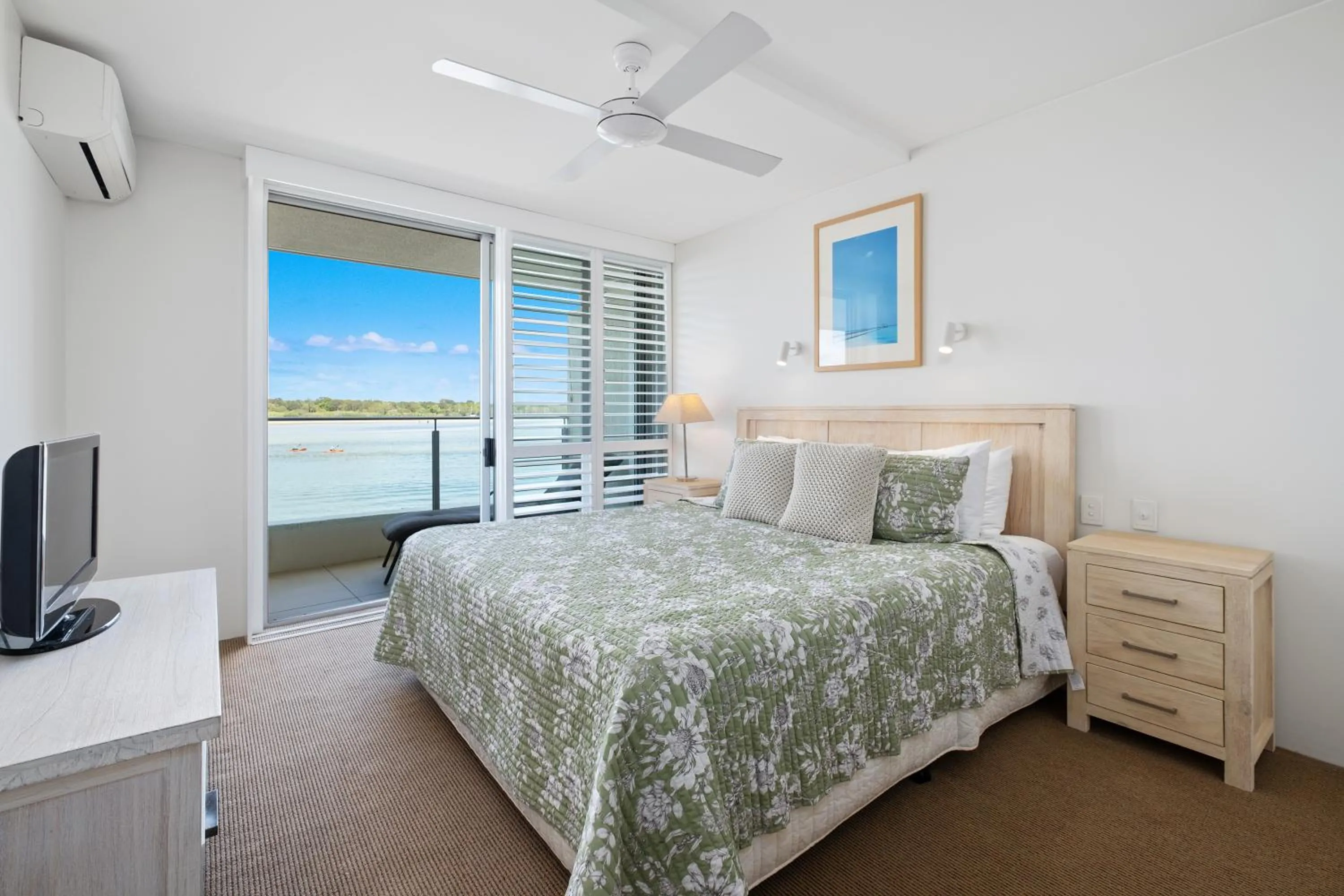 Bed in Las Rias Holiday Apartments