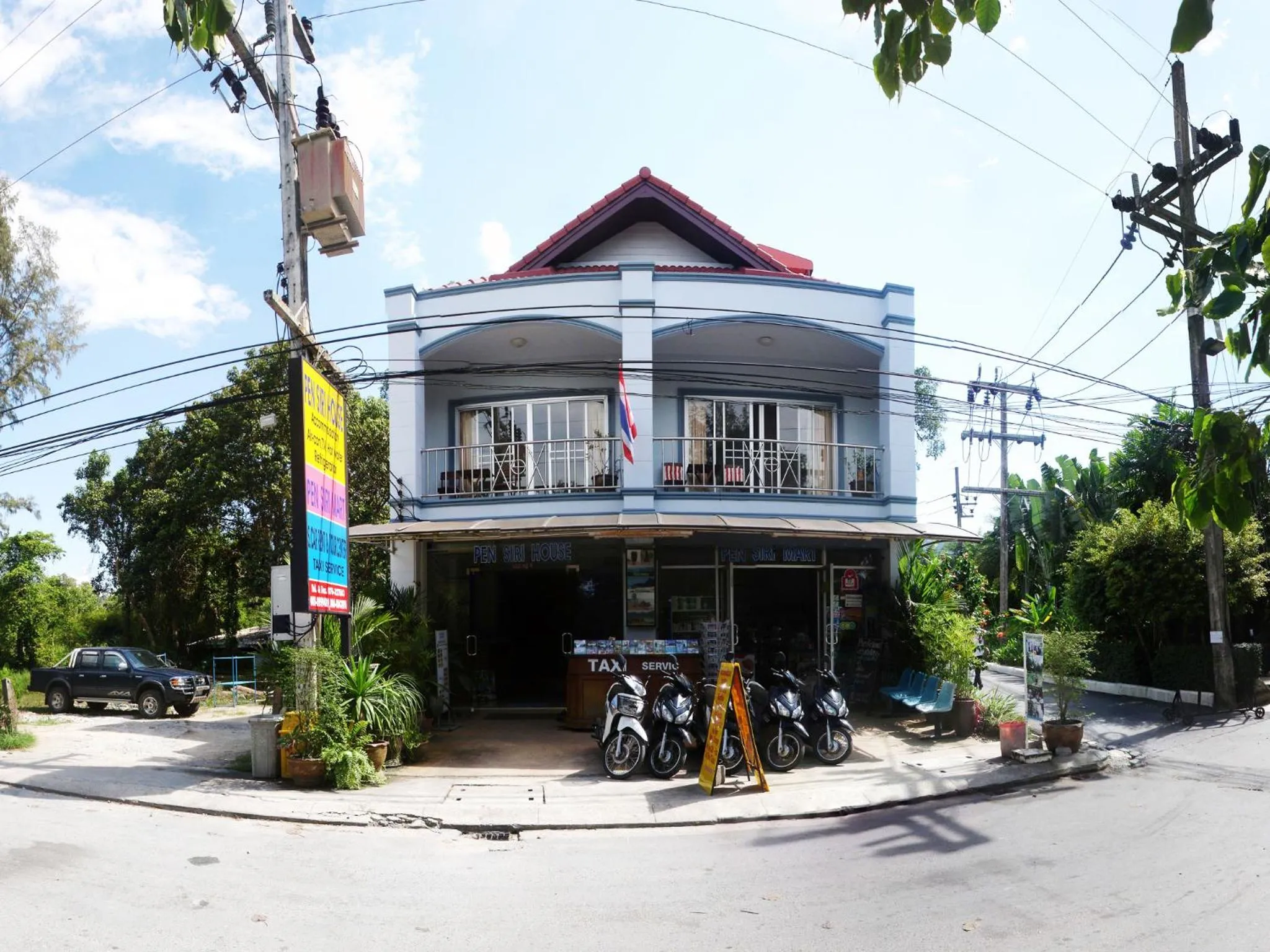 Facade/entrance in Pensiri House - SHA Extra Plus