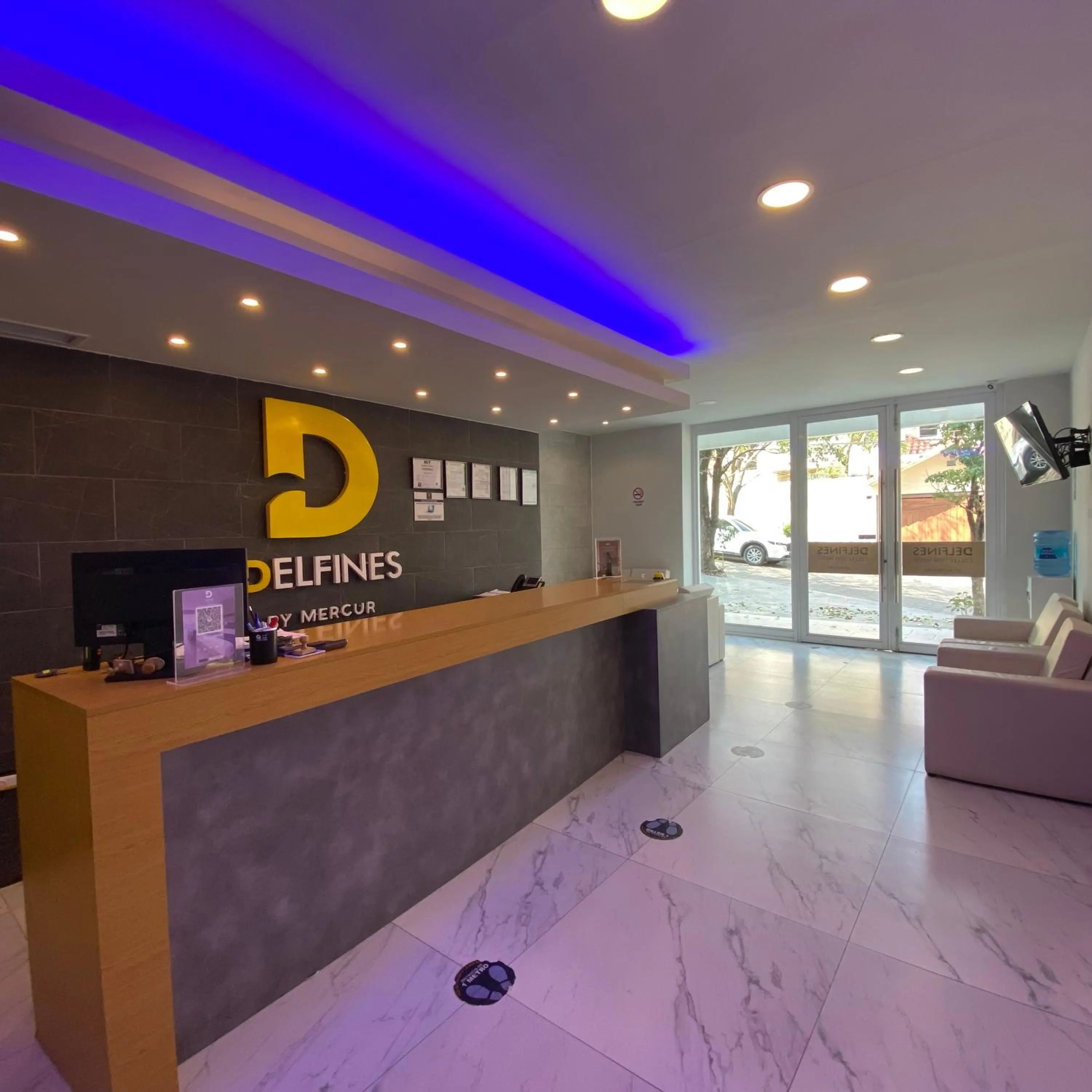 Facade/entrance in Delfines Collection Hotel by Mercure