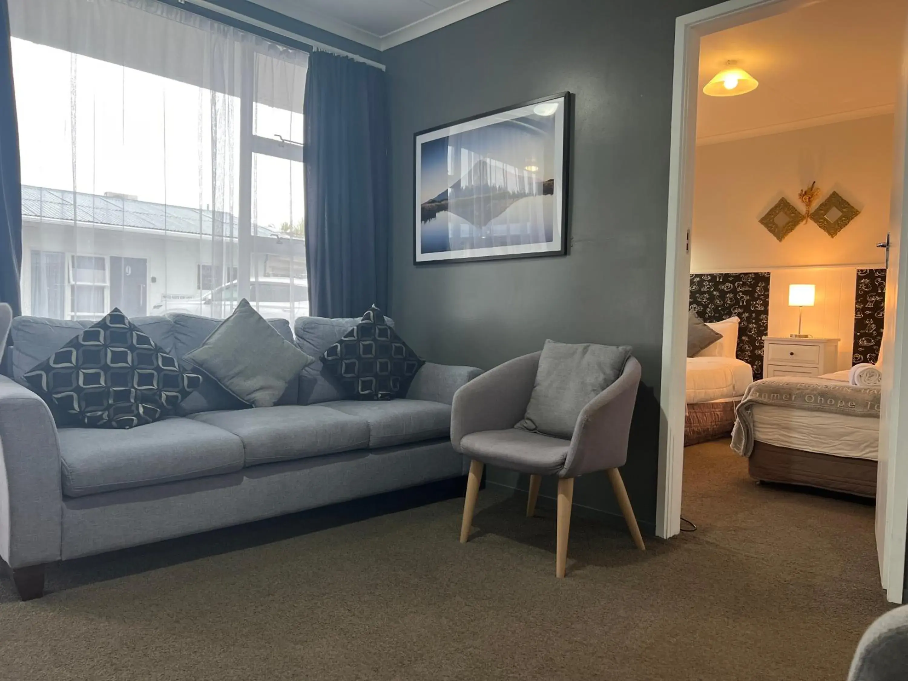 Two-Bedroom Apartment in High Street Living Motel Two-Bedroom Apartment in High Street Living Motel