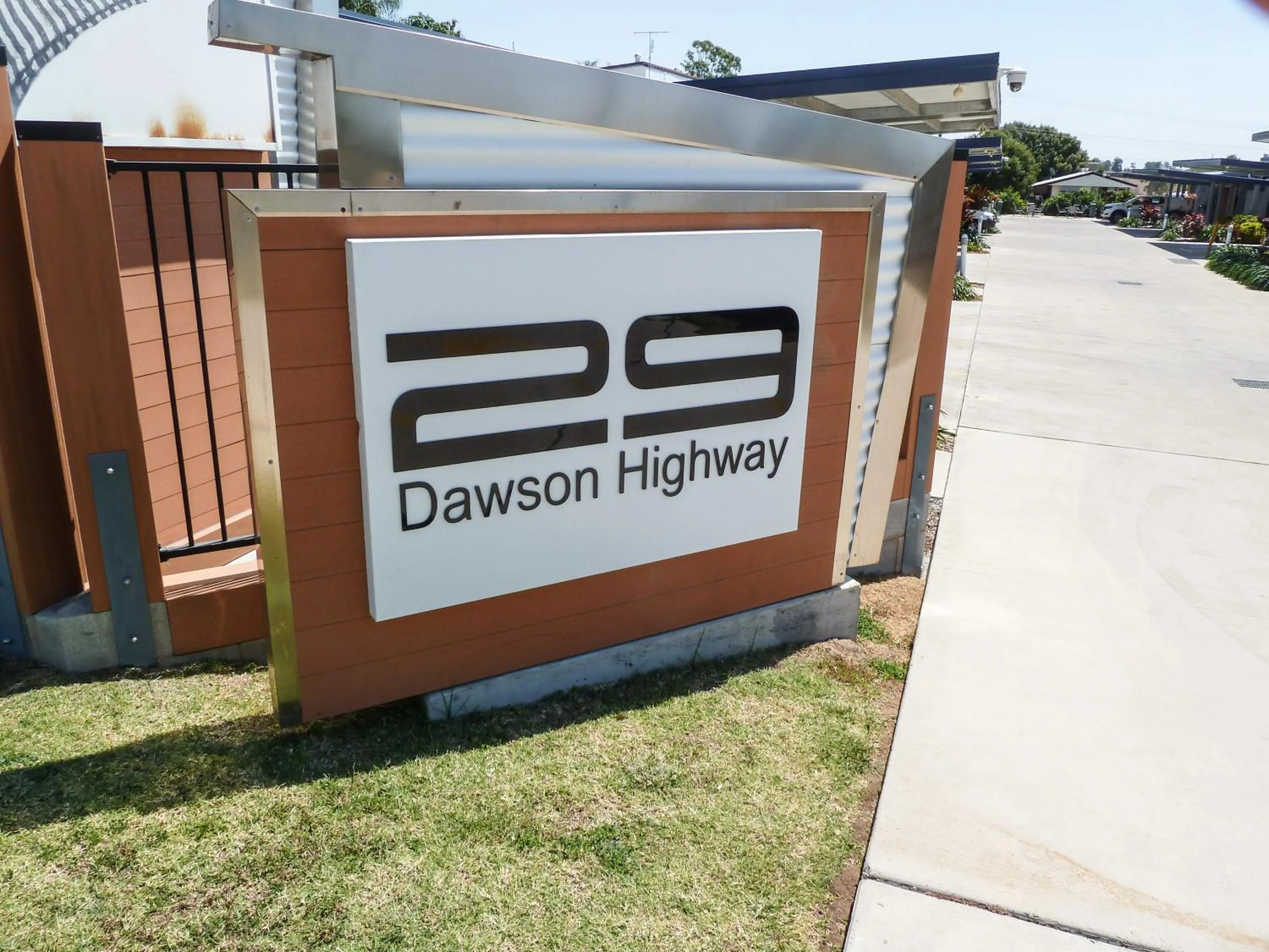 Property building in Moura Meridian Motel