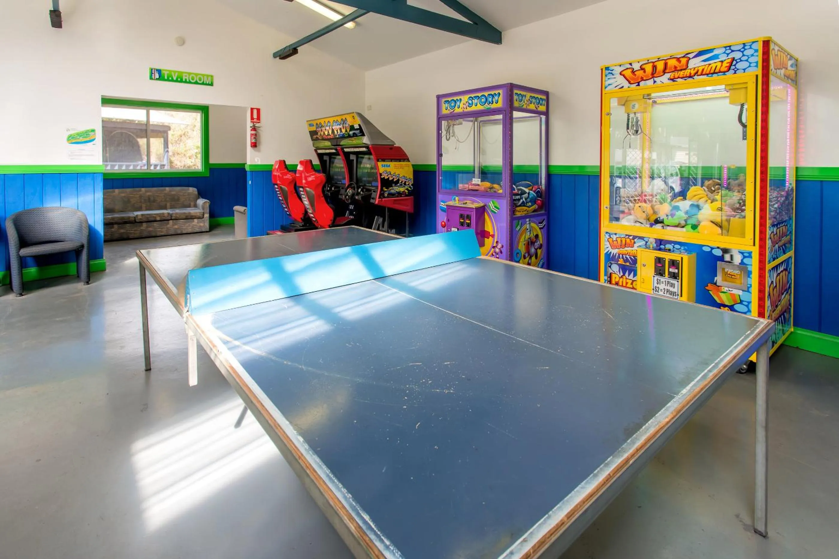 Table tennis in BIG4 Ingenia Holidays Phillip Island