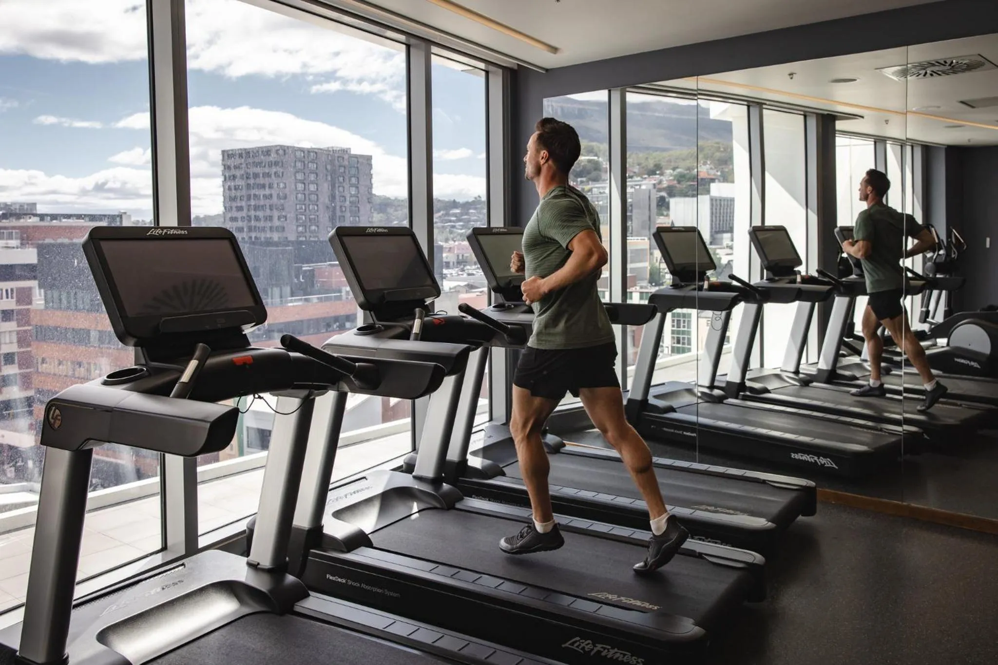 Spa and wellness centre/facilities in Crowne Plaza Hobart by IHG