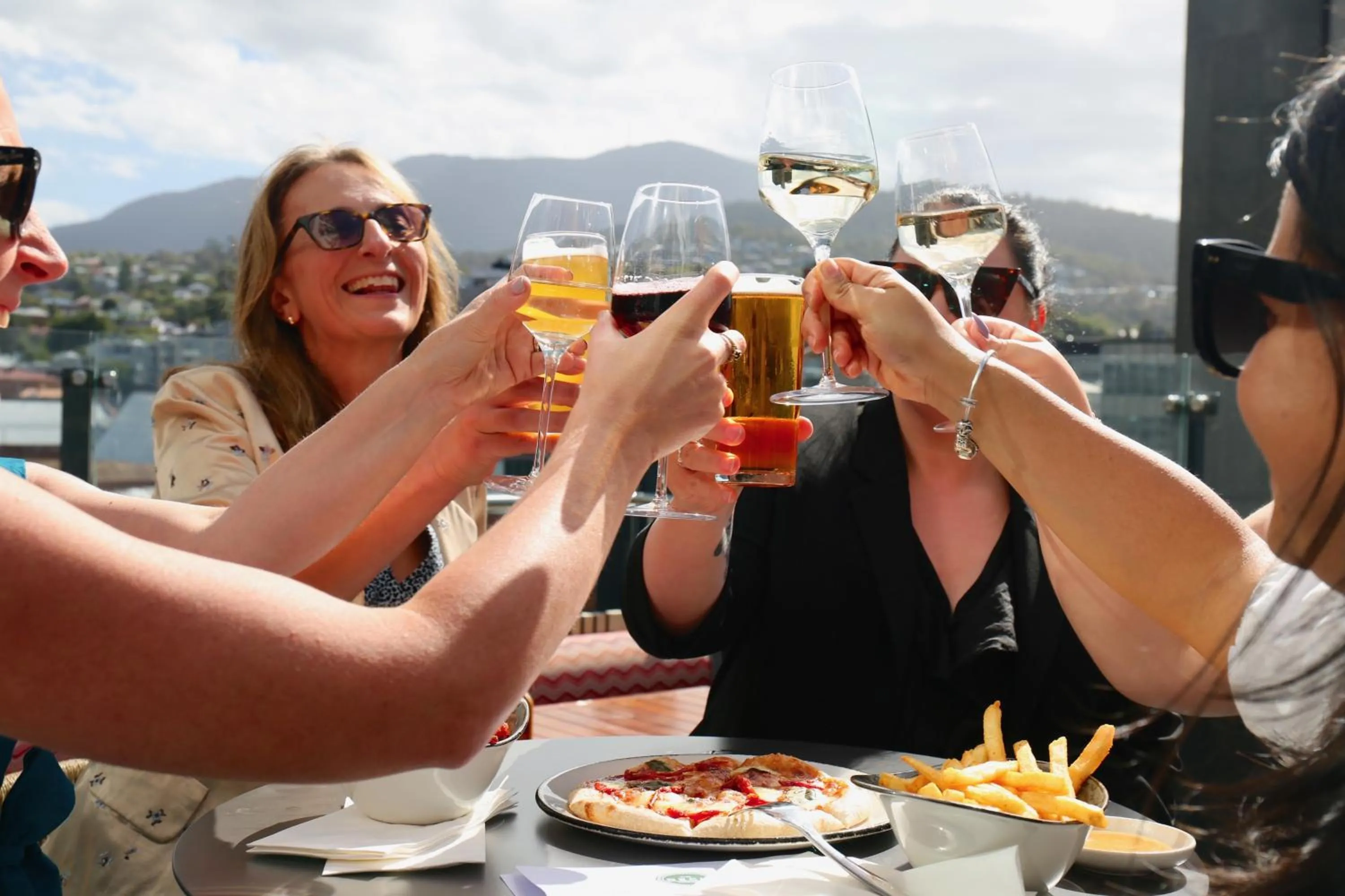 Restaurant/places to eat in Crowne Plaza Hobart by IHG