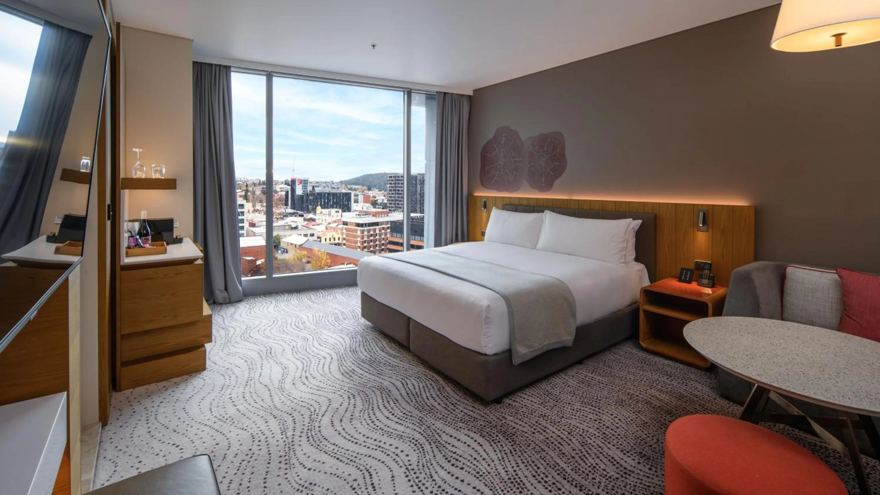 Photo of the whole room, Bed in Crowne Plaza Hobart by IHG