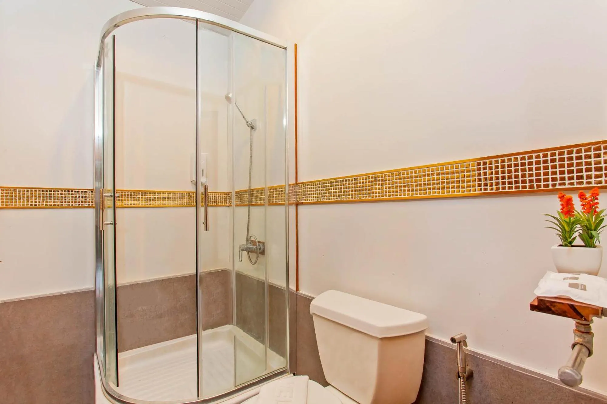 Toilet in Panvaree Resort