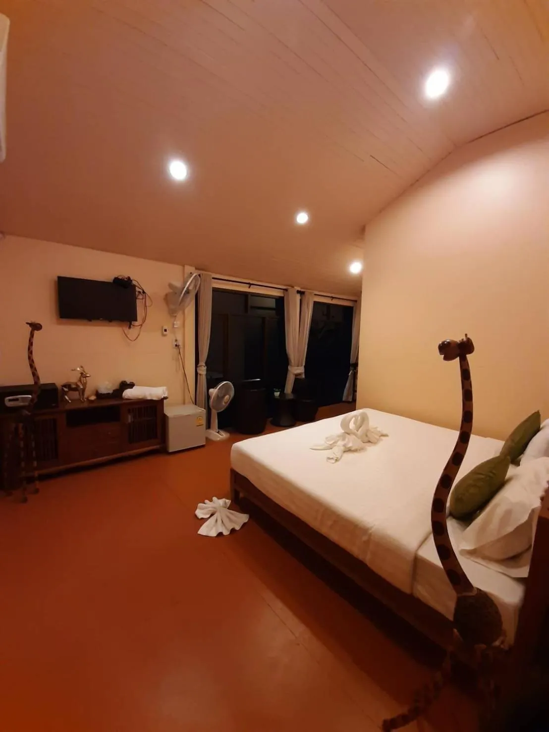 Bed in Panvaree Resort