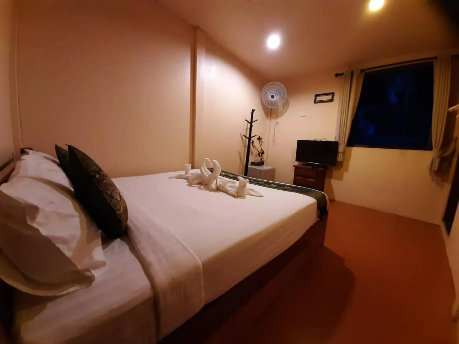 Bed in Panvaree Resort