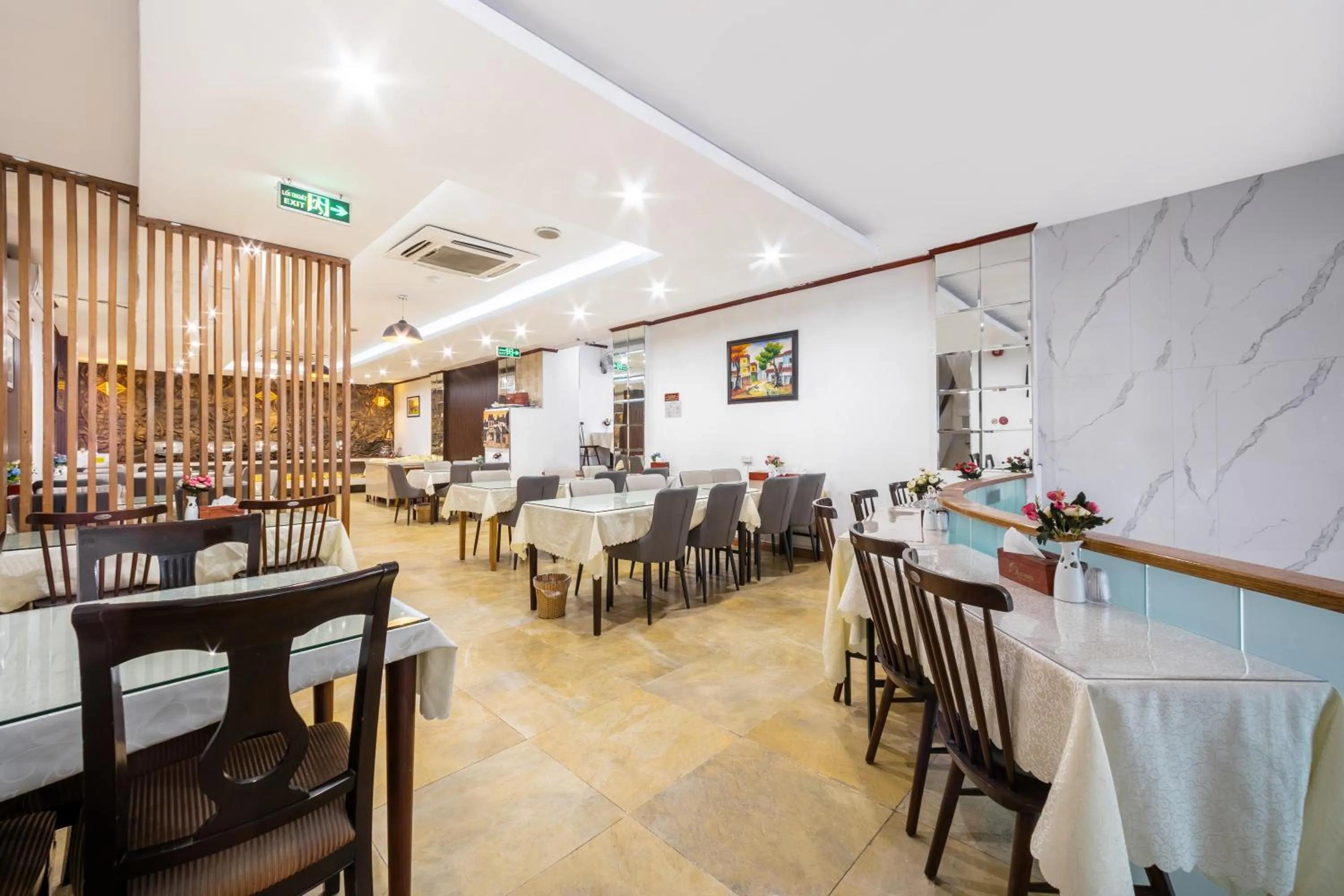 Restaurant/places to eat in A25 Hotel - 12 Ngô Sỹ Liên