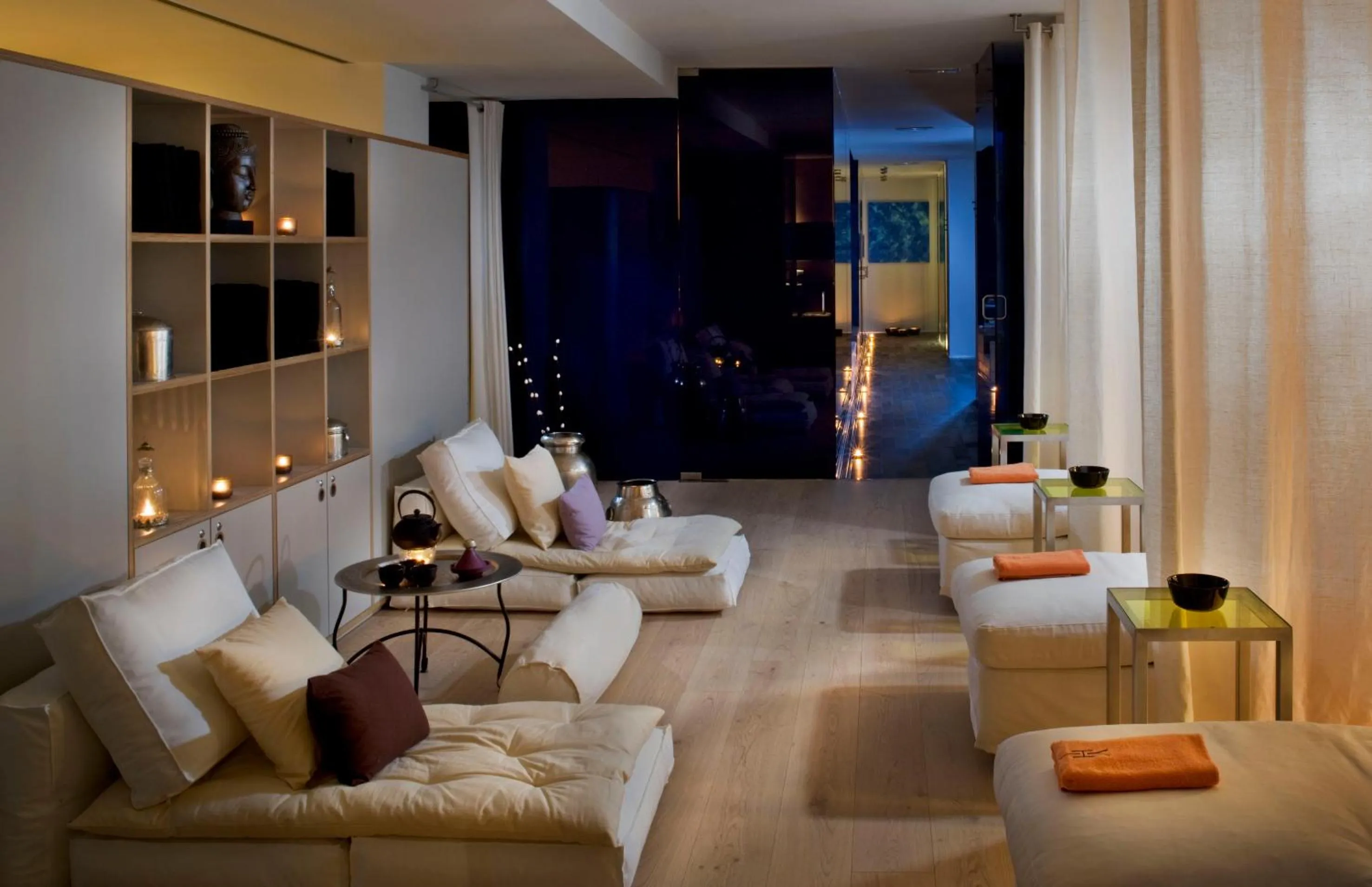 Hot Spring Bath in The Level at Melia Barcelona Sky