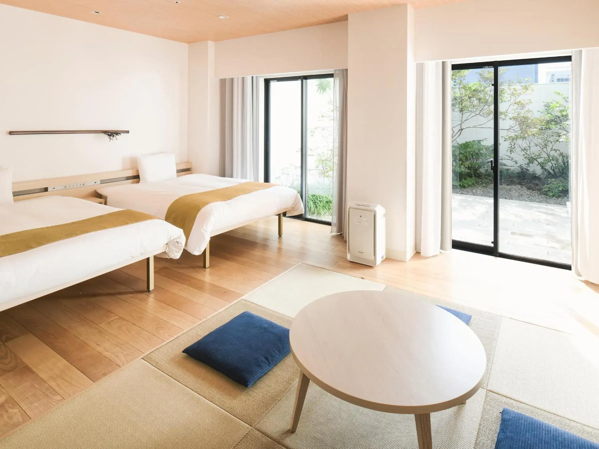 Premium Twin Room with Semi Open-Air Bath - Non-Smoking in REF Kumamoto by VESSEL HOTELS Premium Twin Room with Semi Open-Air Bath - Non-Smoking in REF Kumamoto by VESSEL HOTELS