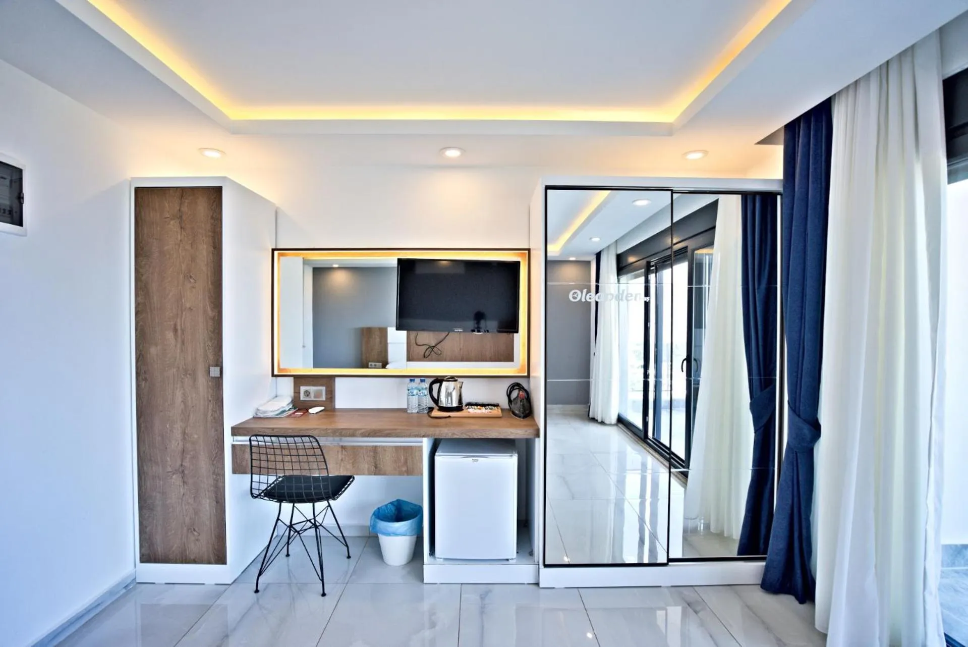 TV and multimedia in Stonehillkaş