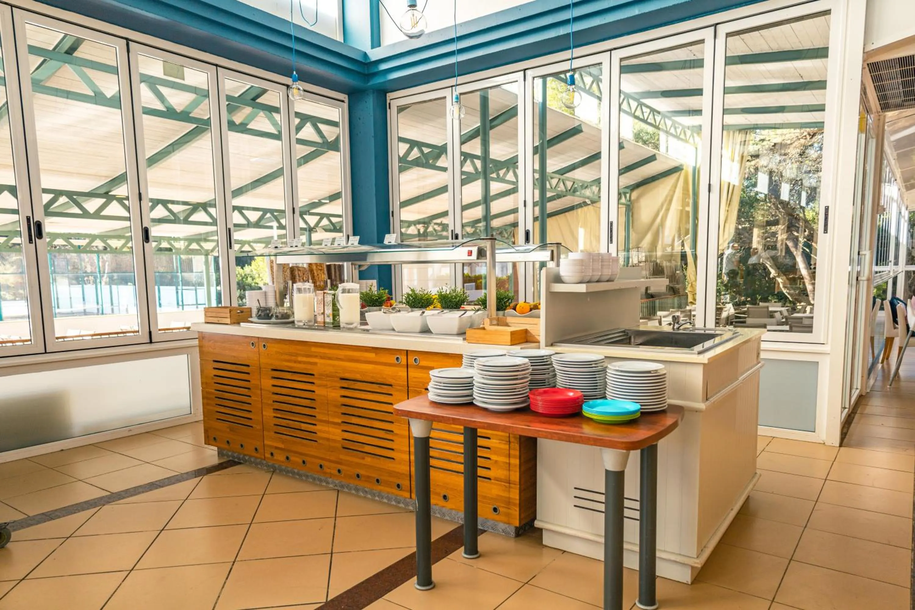 Buffet breakfast in Seth Mestral & Llebeig