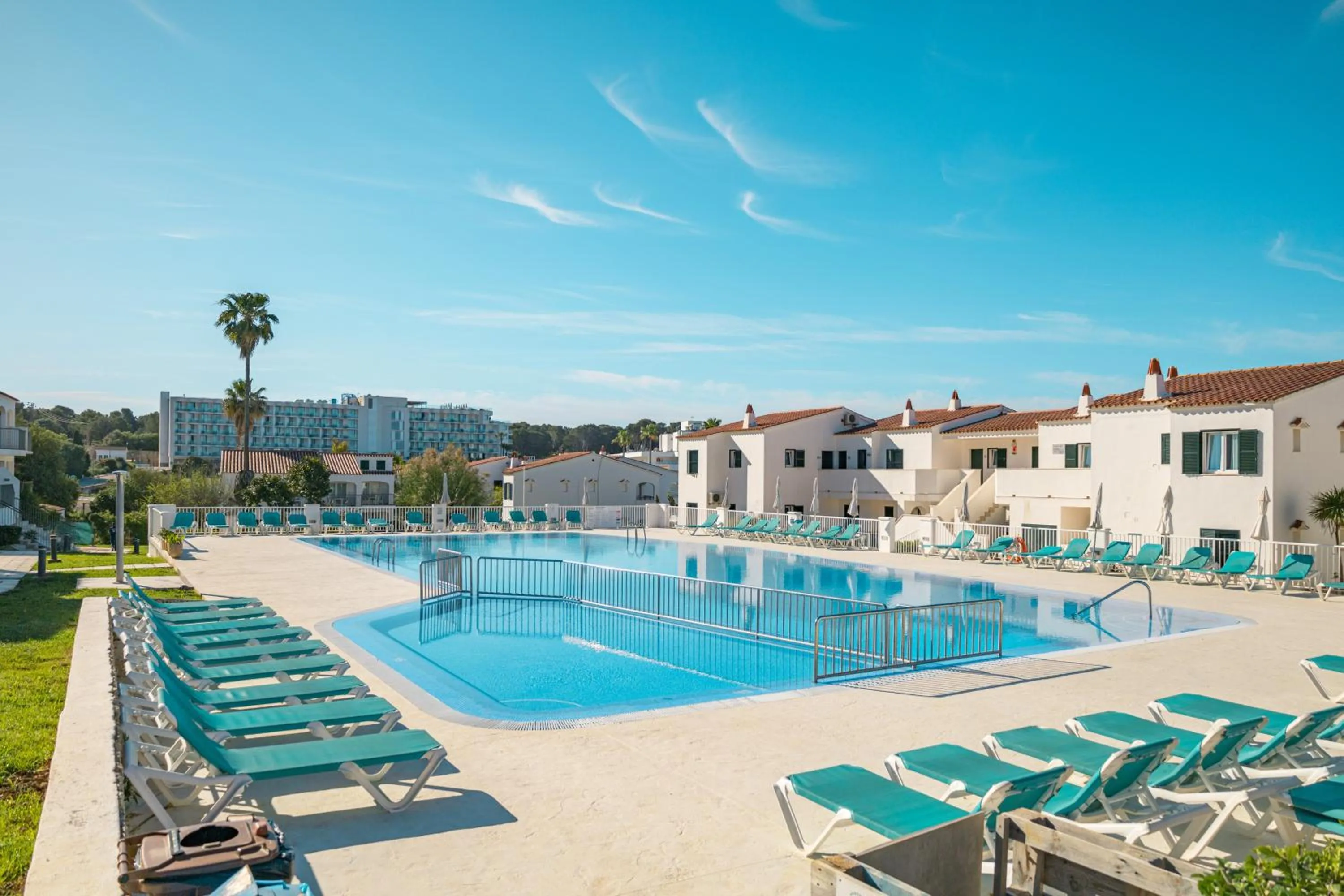 Swimming pool in Seth Mestral & Llebeig