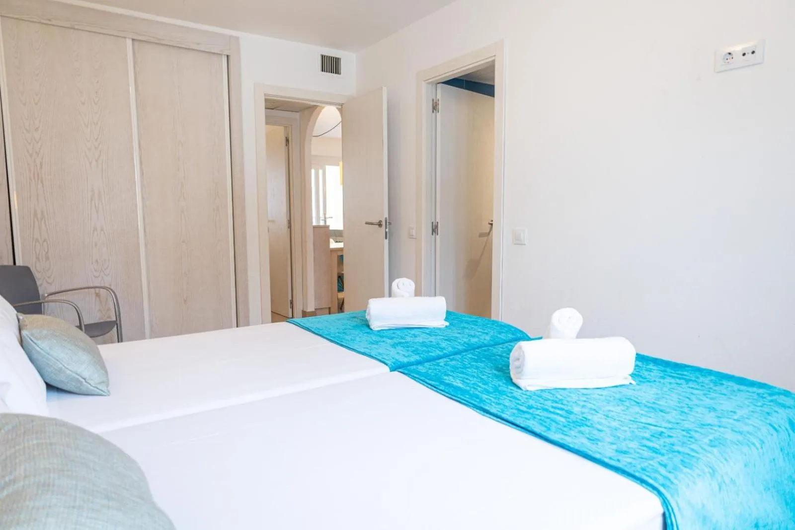 Bedroom, Bed in Seth Mestral & Llebeig