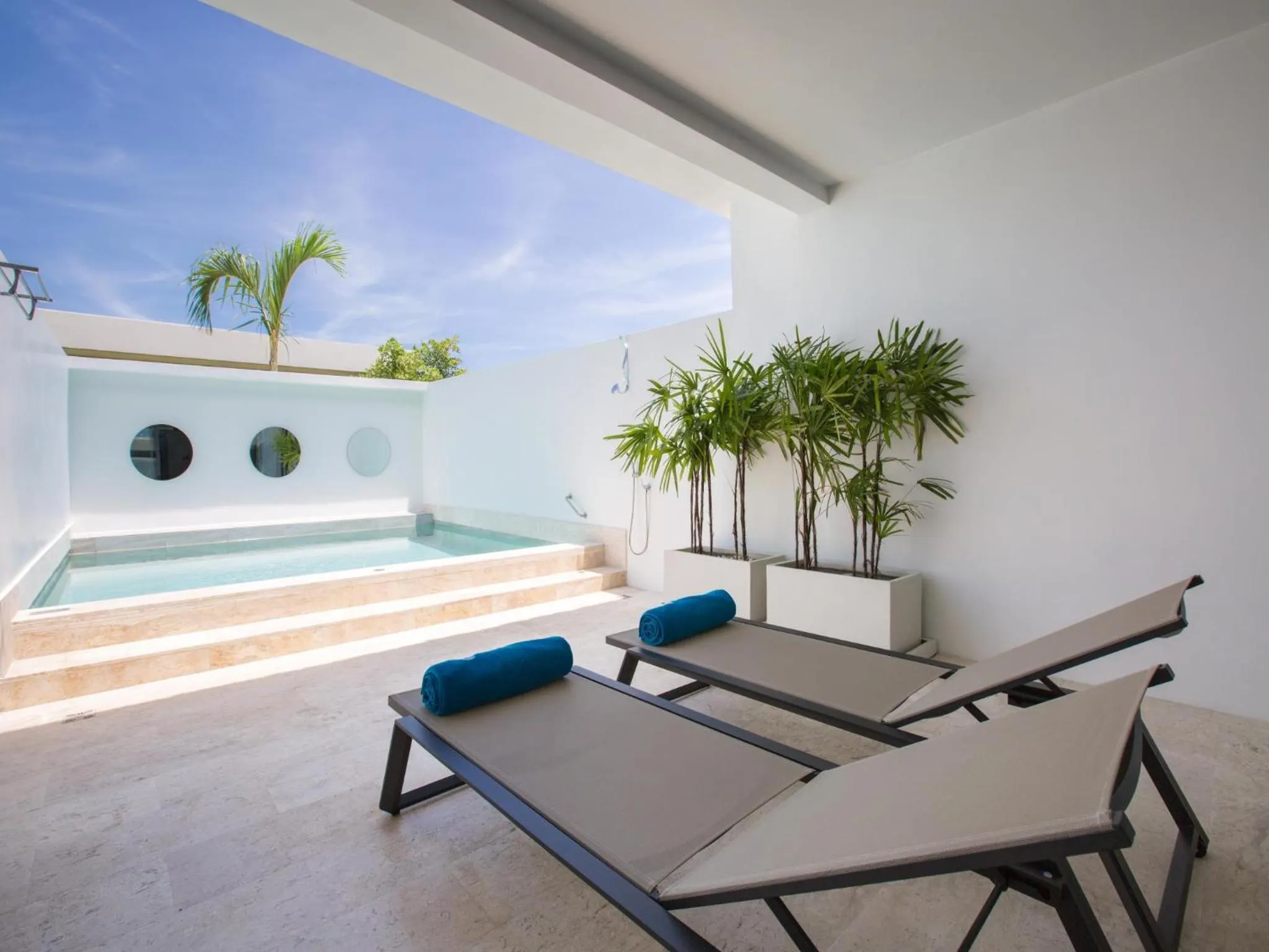 Pool view in Skye Beach Koh Samui