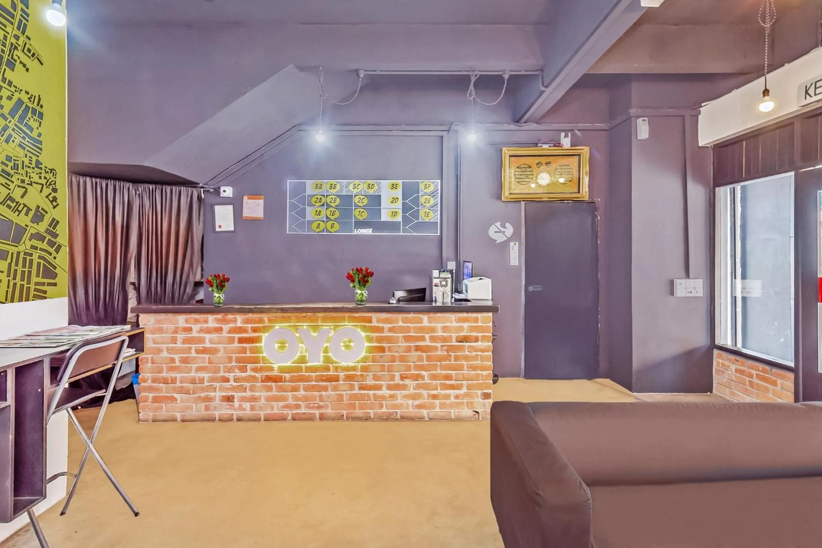 Lobby or reception in Hotel O Zzz Hotel