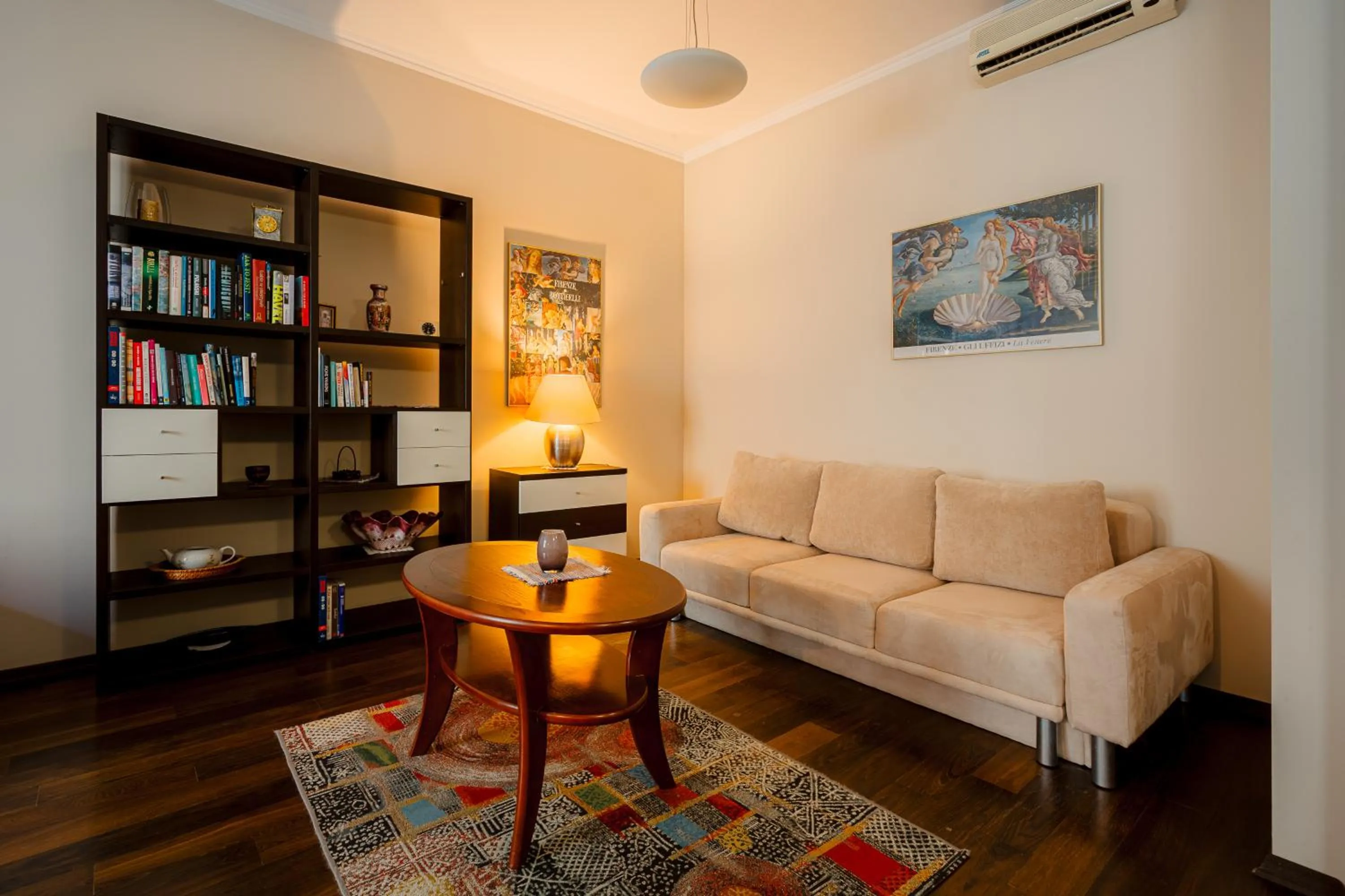 Library in Piotrkowska 89 Residence