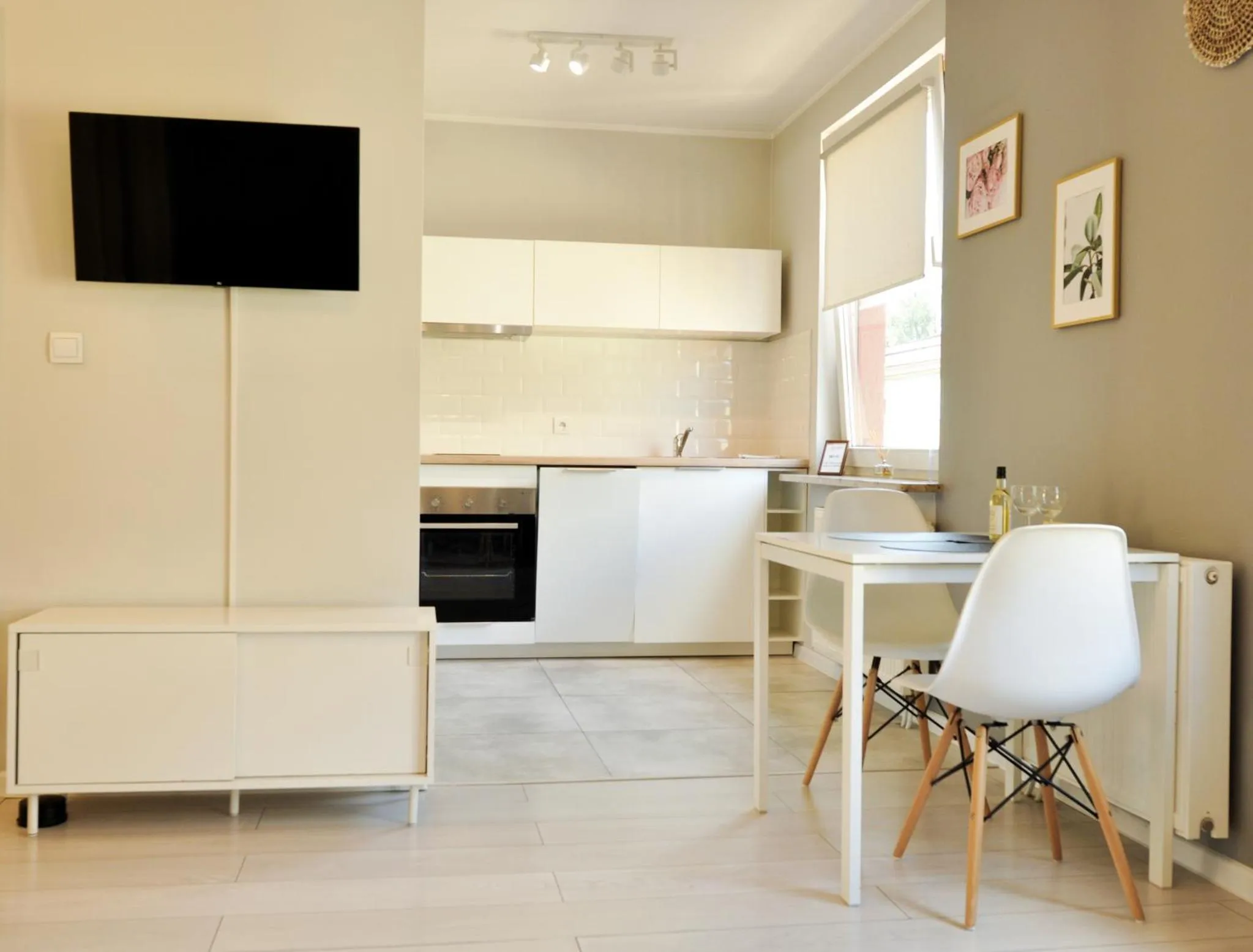 TV and multimedia in Piotrkowska 89 Residence