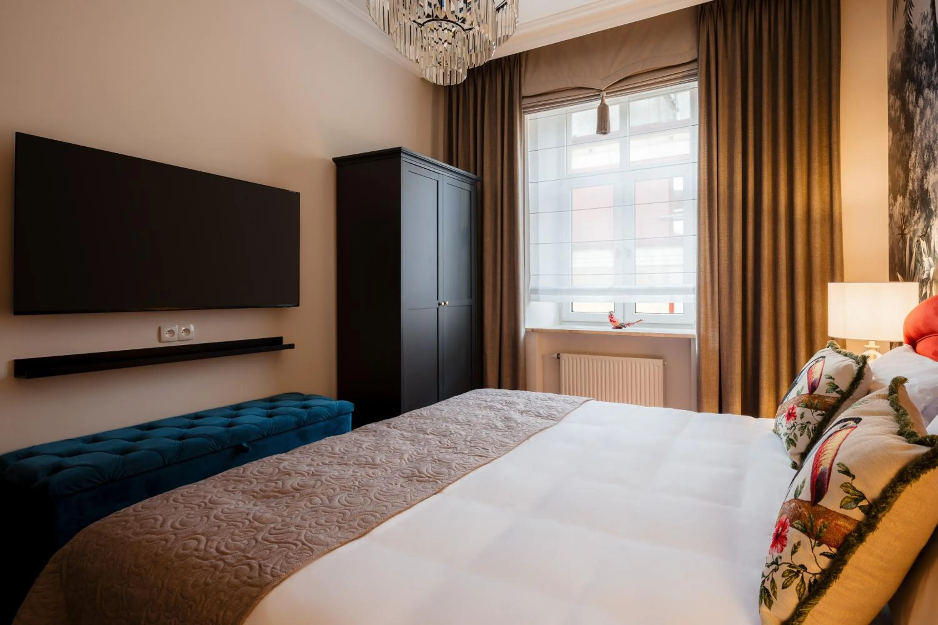 TV and multimedia, Bed in Piotrkowska 89 Residence