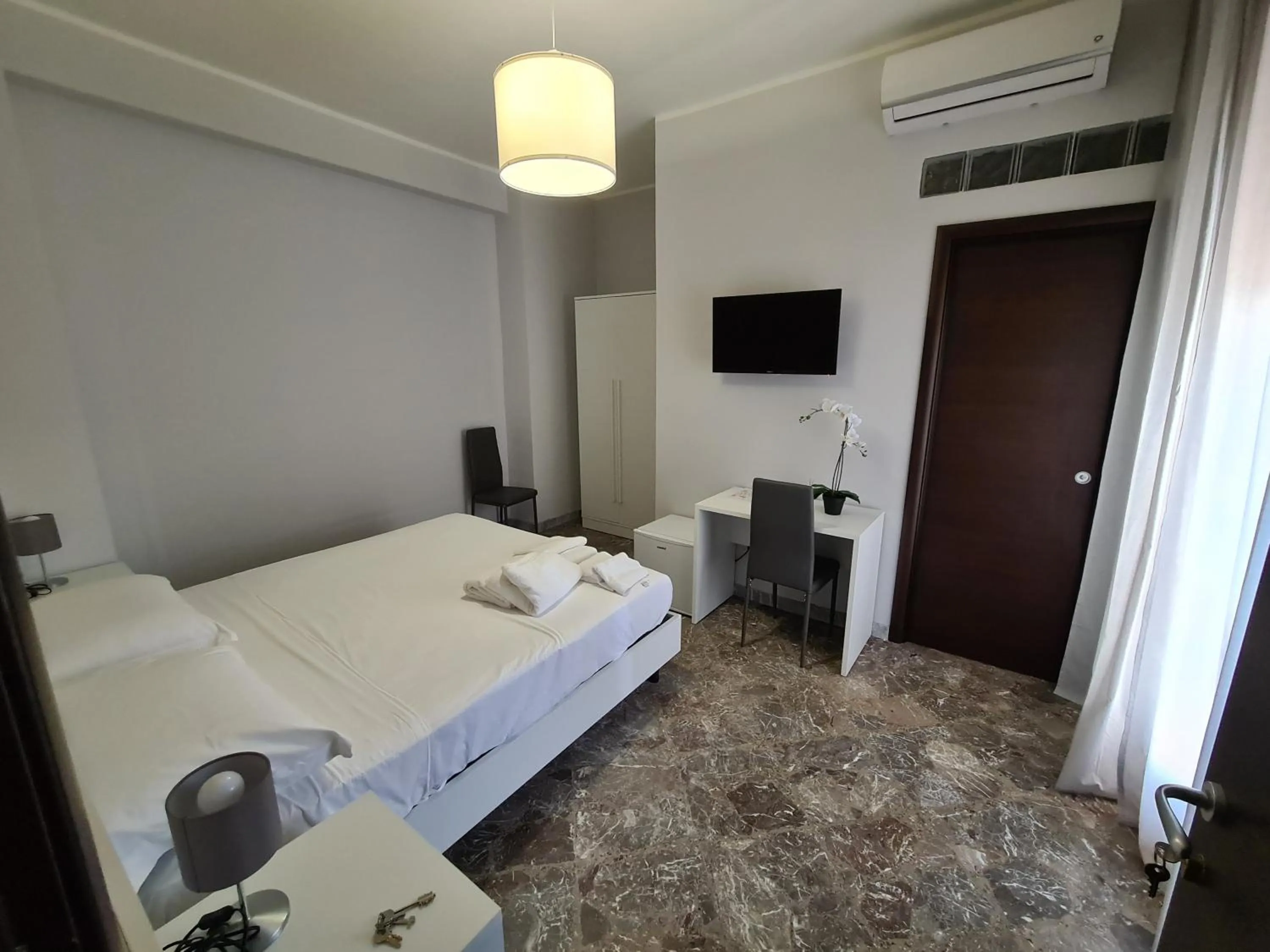 Bed in B&B dei Rota Affittacamere Mercato San Severino Salerno